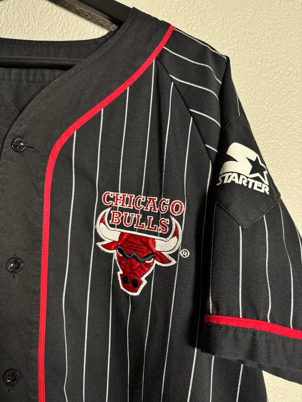 Vtg 90s NBA Starter Chicago Bulls Pin Stripe Button Up Jersey