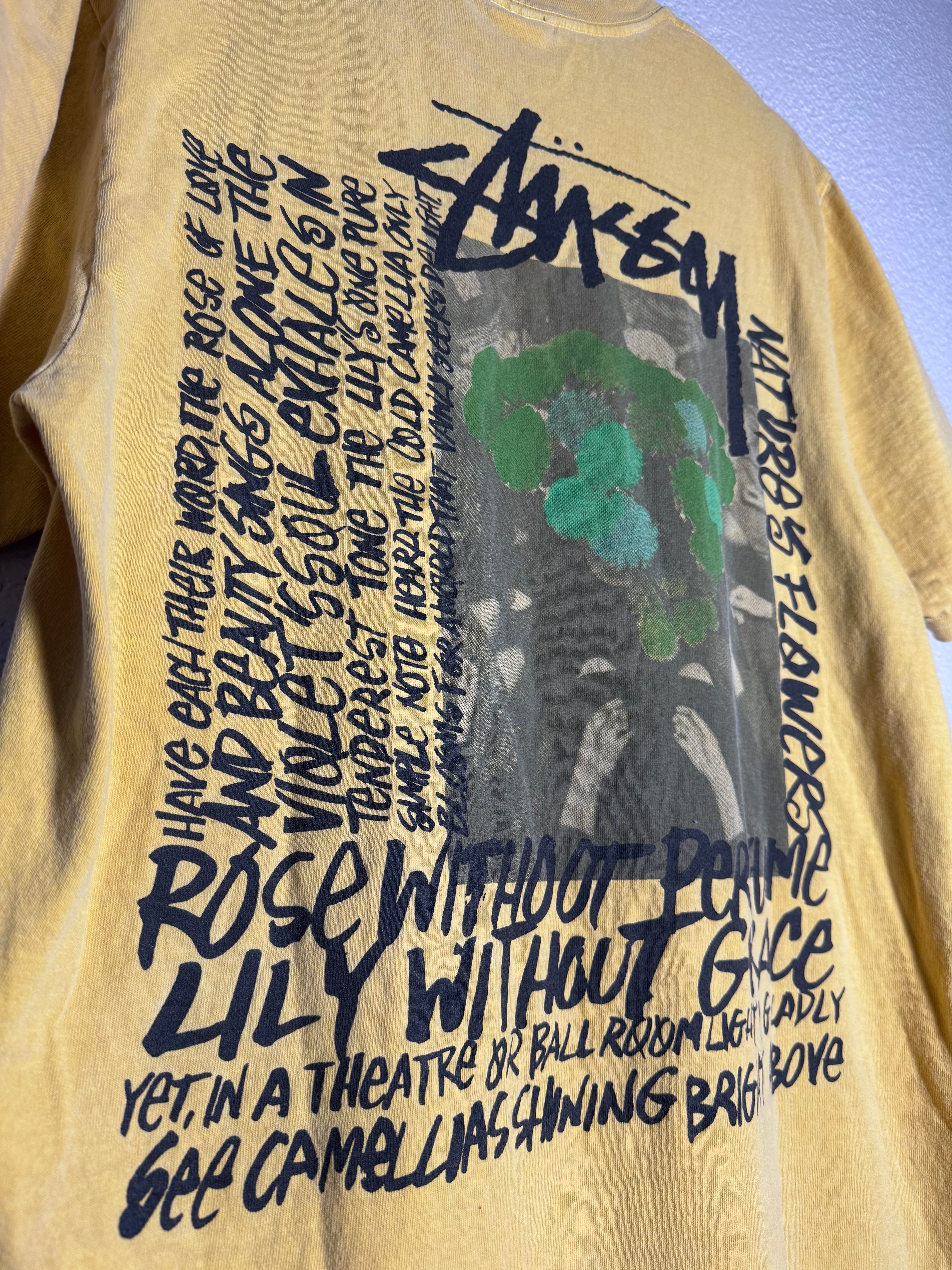 STUSSY CAMELLIAS PIGMENT DYED TEE - YELLOW