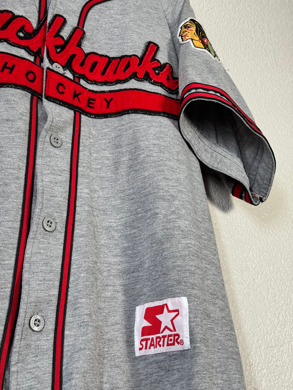 Vintage Starter Chicago Blackhawks Baseball Style Jersey Size M