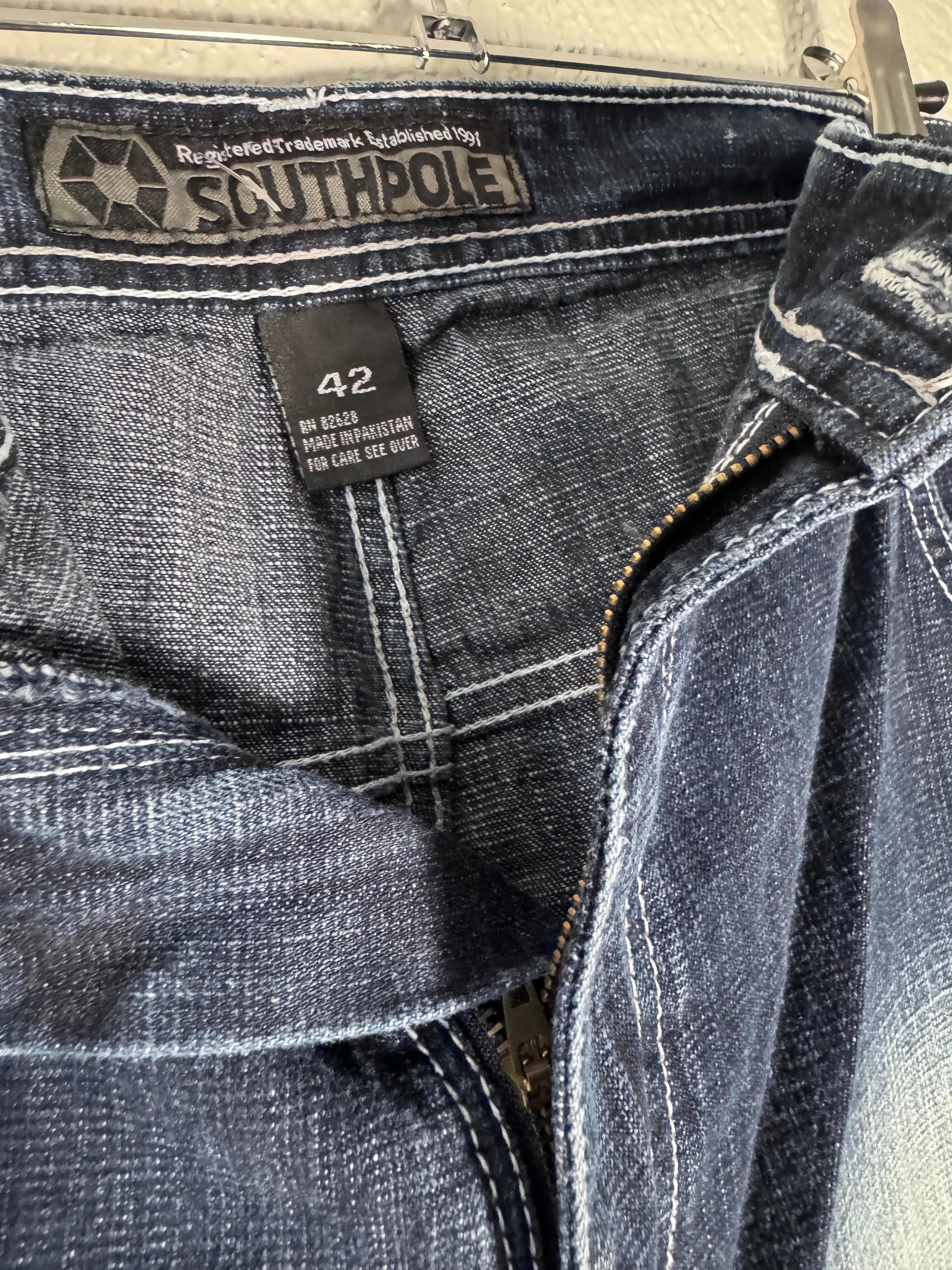 Vtg/Y2K South Pole Baggy Jean Shorts Size 42