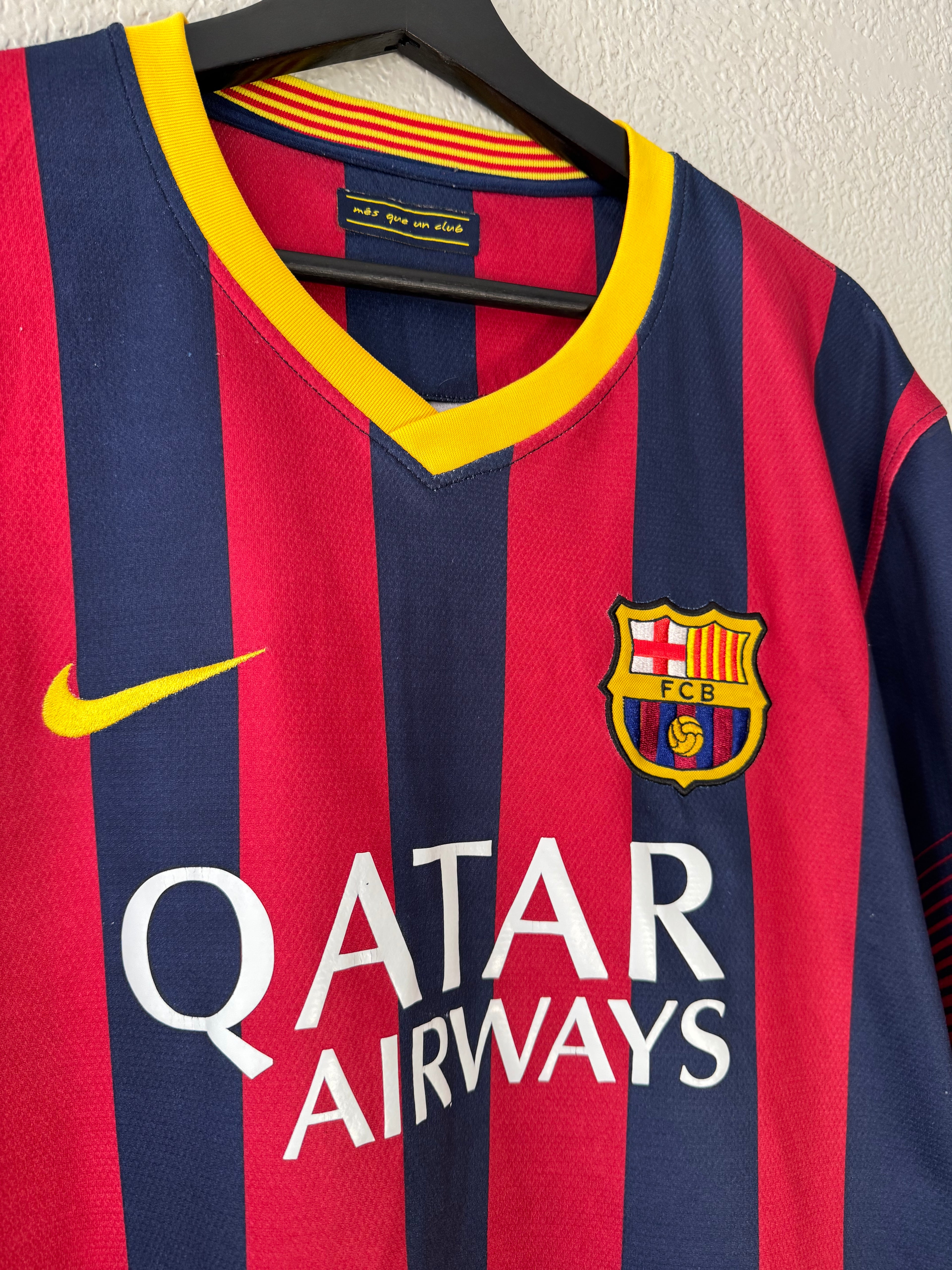 Nike FC Barcelona 2013/14 Home Soccer Jersey Size Medium