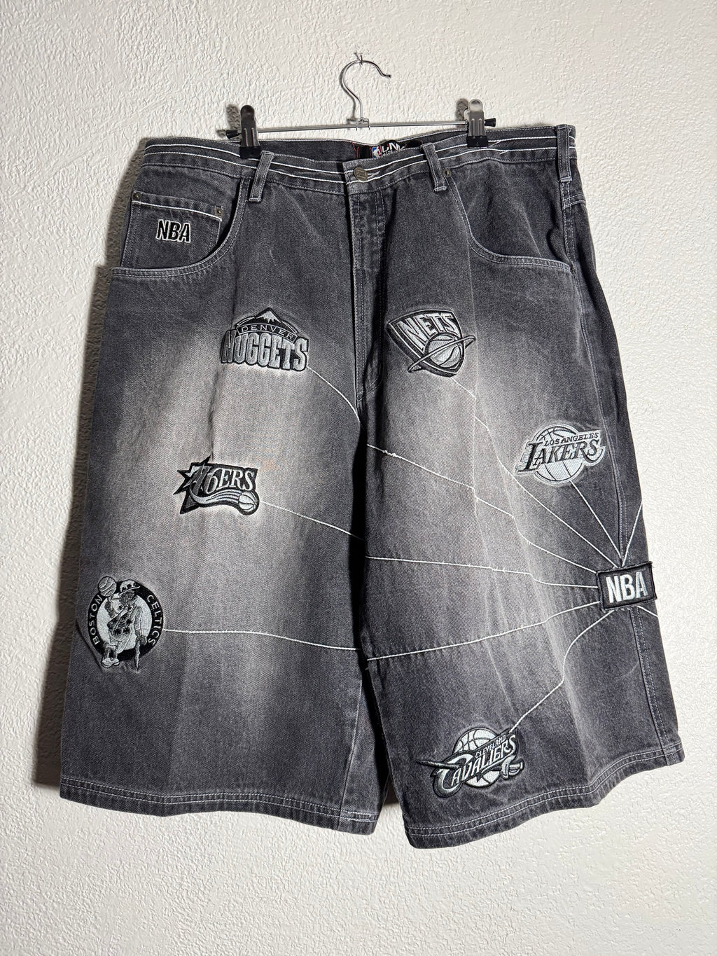 NBA PATCH BAGGY JORTS