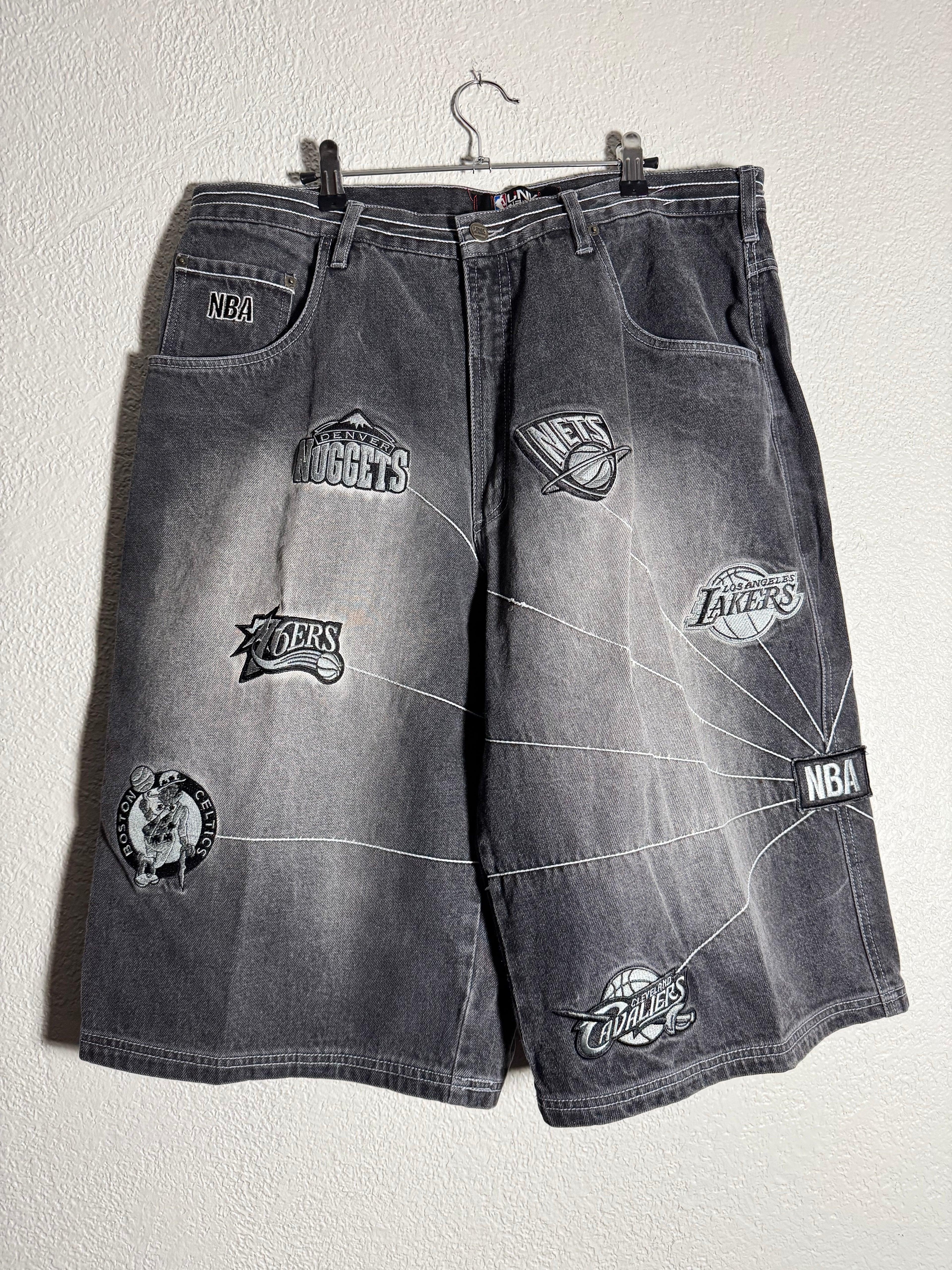 NBA PATCH BAGGY JORTS