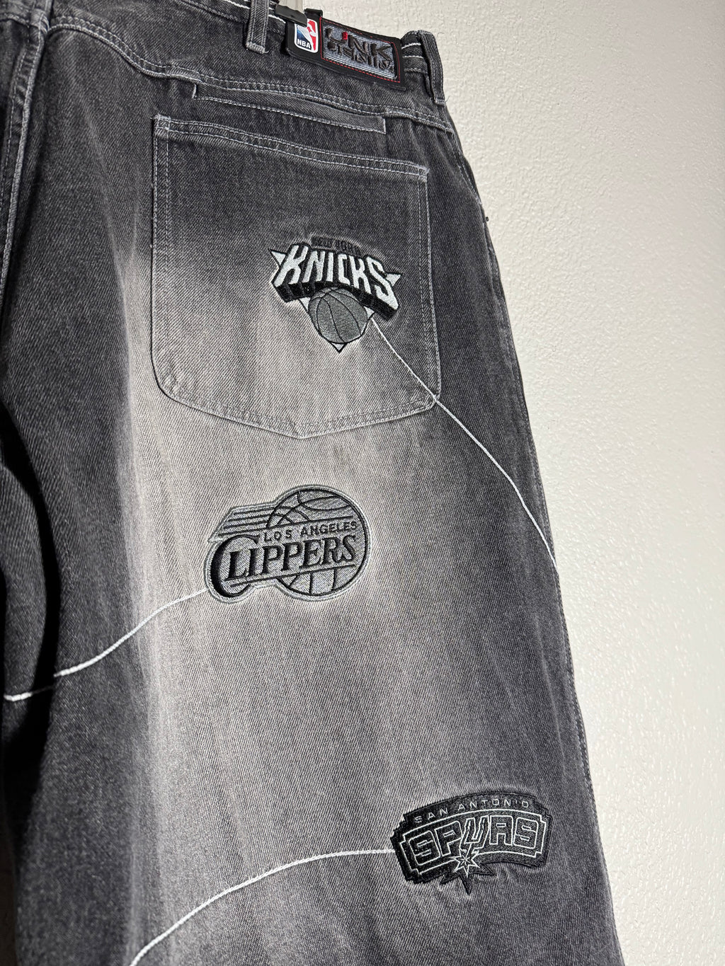 NBA PATCH BAGGY JORTS