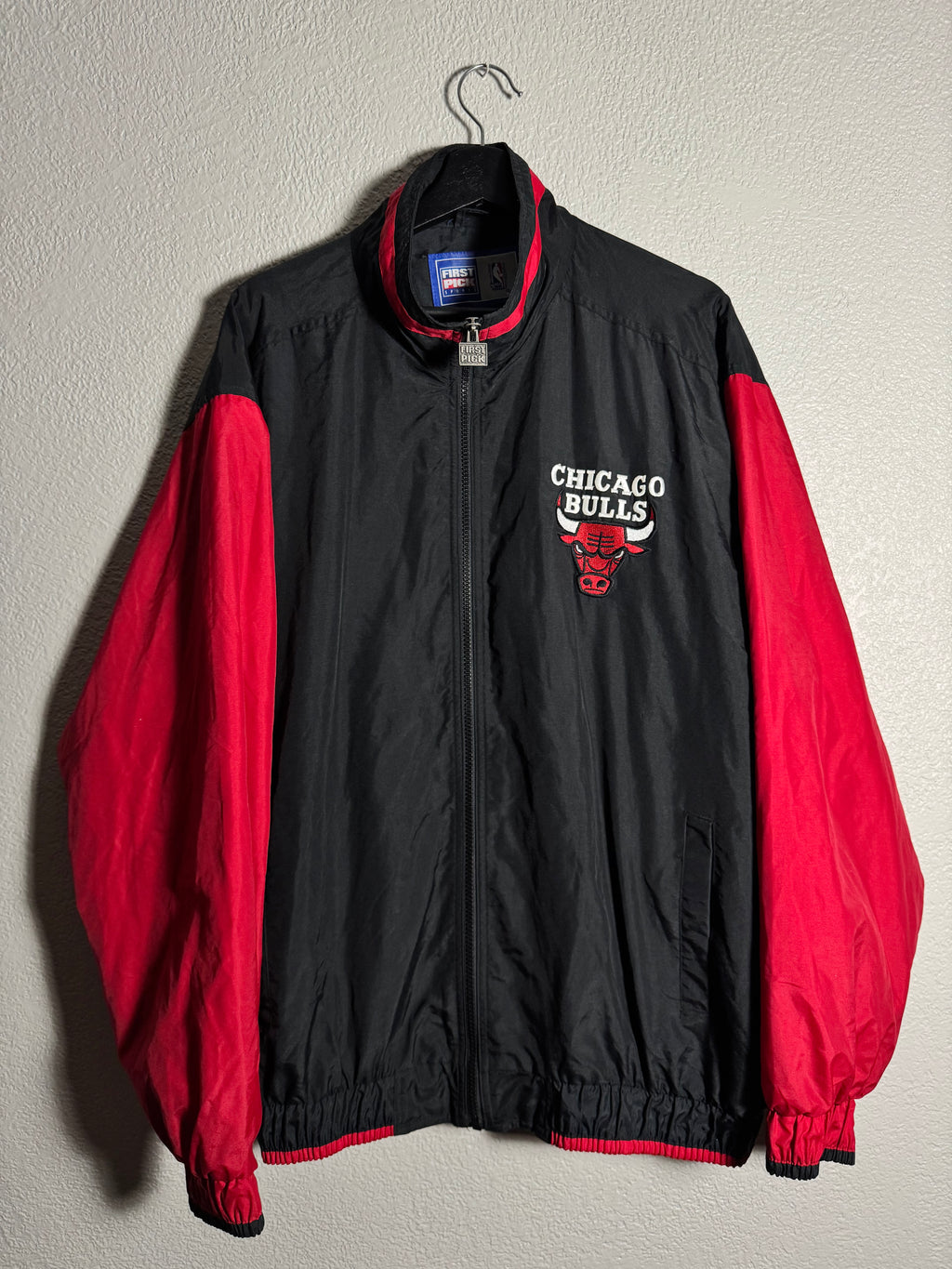 Vintage Chicago Bulls Windbreaker Jacket