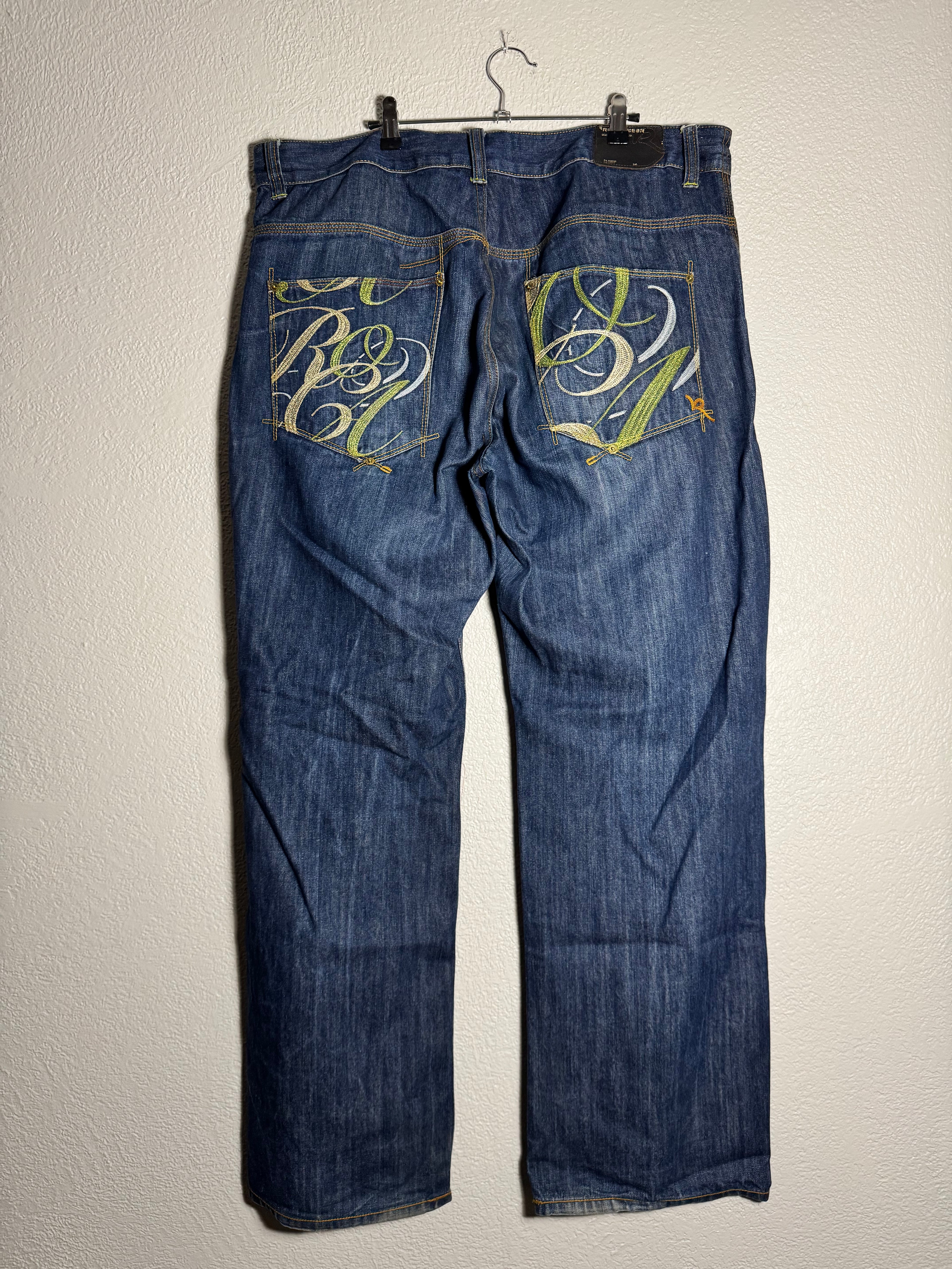 Y2K Baggy Rocawear Jeans Size 40
