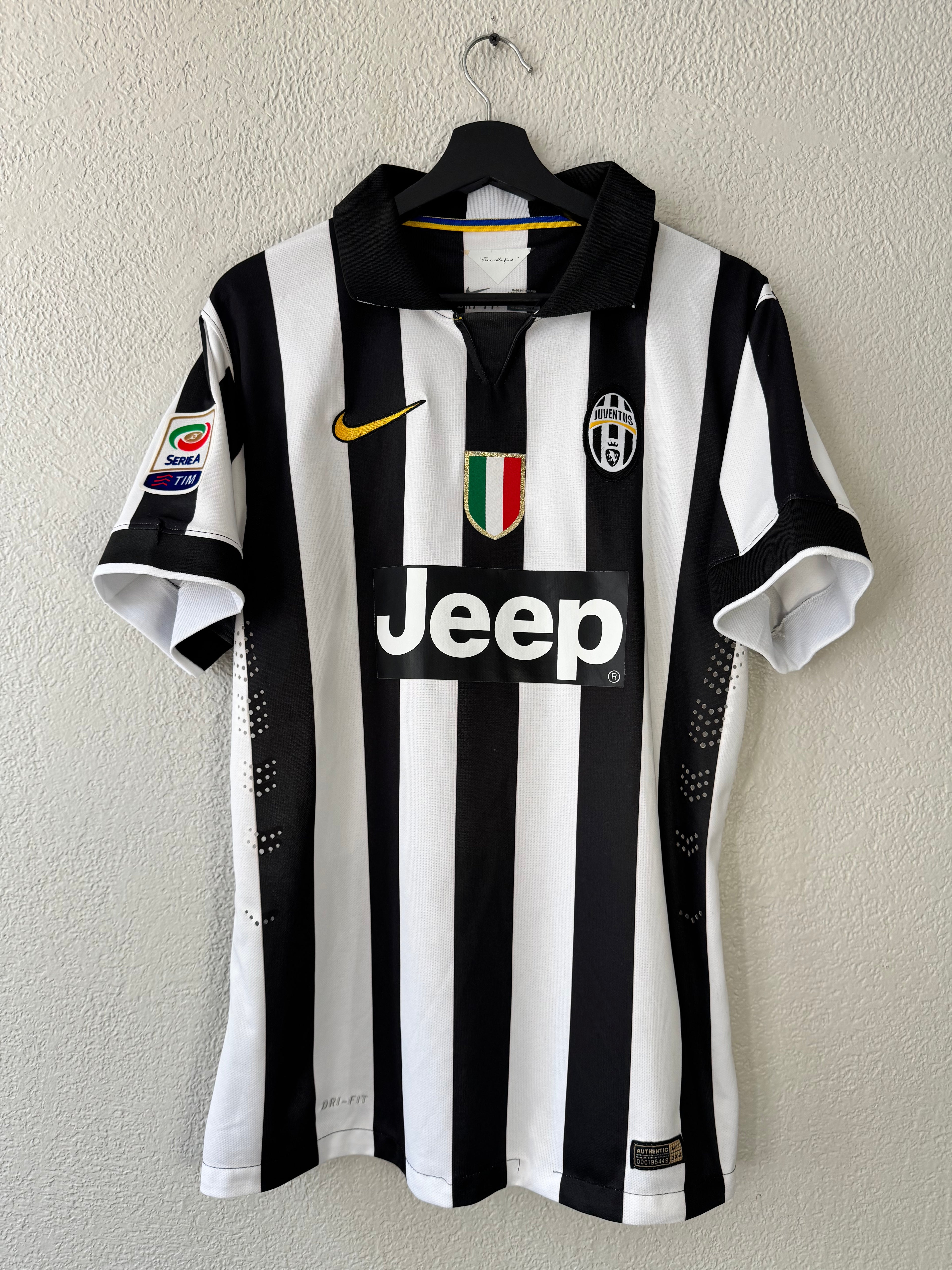 Nike REPLICA 2013/14 Juventus Pirlo Seria A Jersey Size Medium