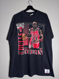 Vintage 1990s Chicago Bulls Nutmeg Michael Jordan Shirt