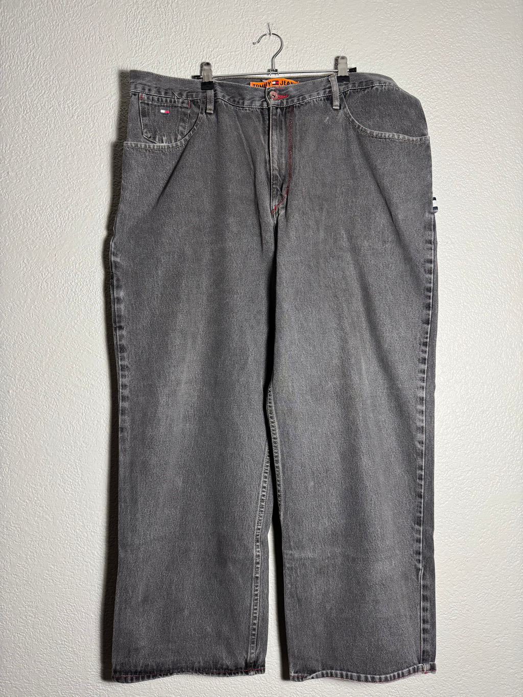 Vintage Tommy Hilfiger Carpenter Jeans Size 40x30 Baggy Wide Leg Hammer Loop