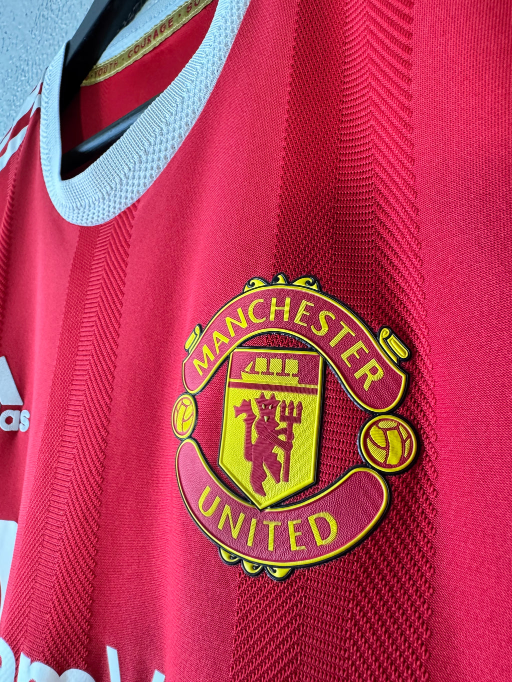 Adidas Manchester United 2021/22 Jersey Size Small