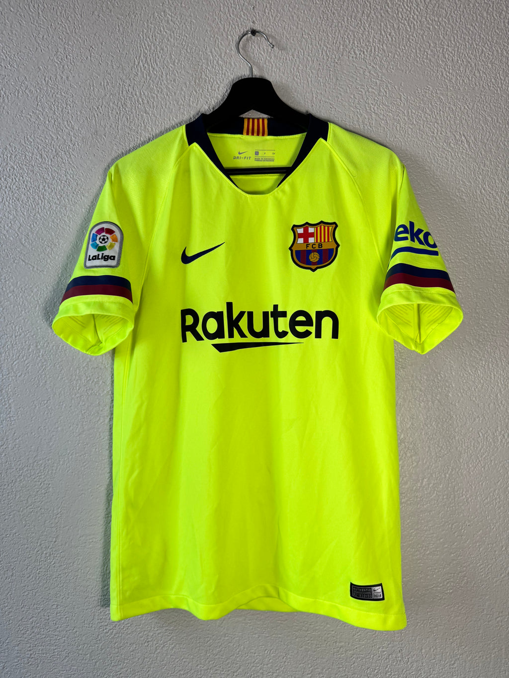 Nike Barcelona 2018/19 Away Soccer Jersey Size S