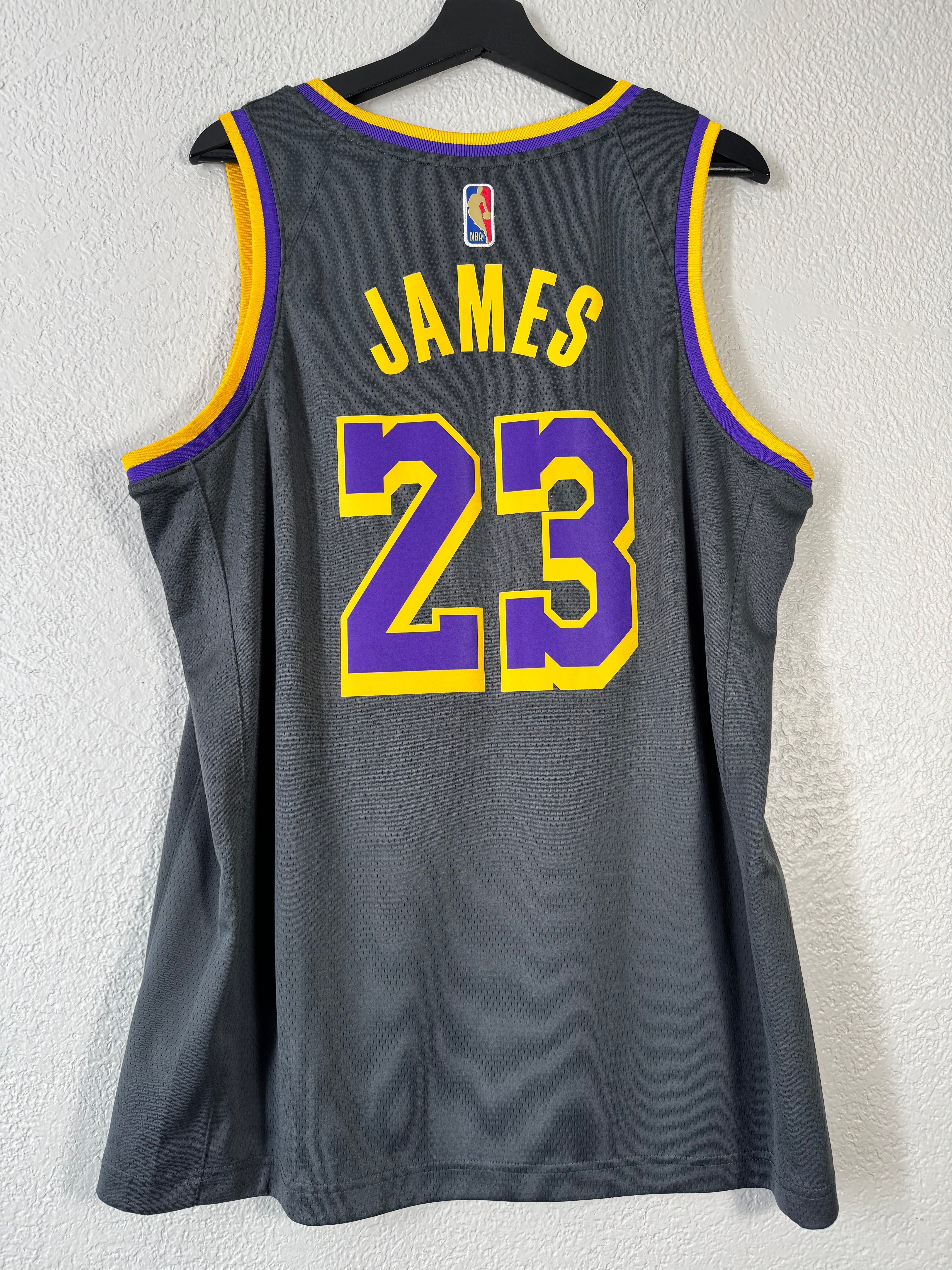 Los Angeles Lakers LeBron James Earned Edition Swingman Jersey Size Large