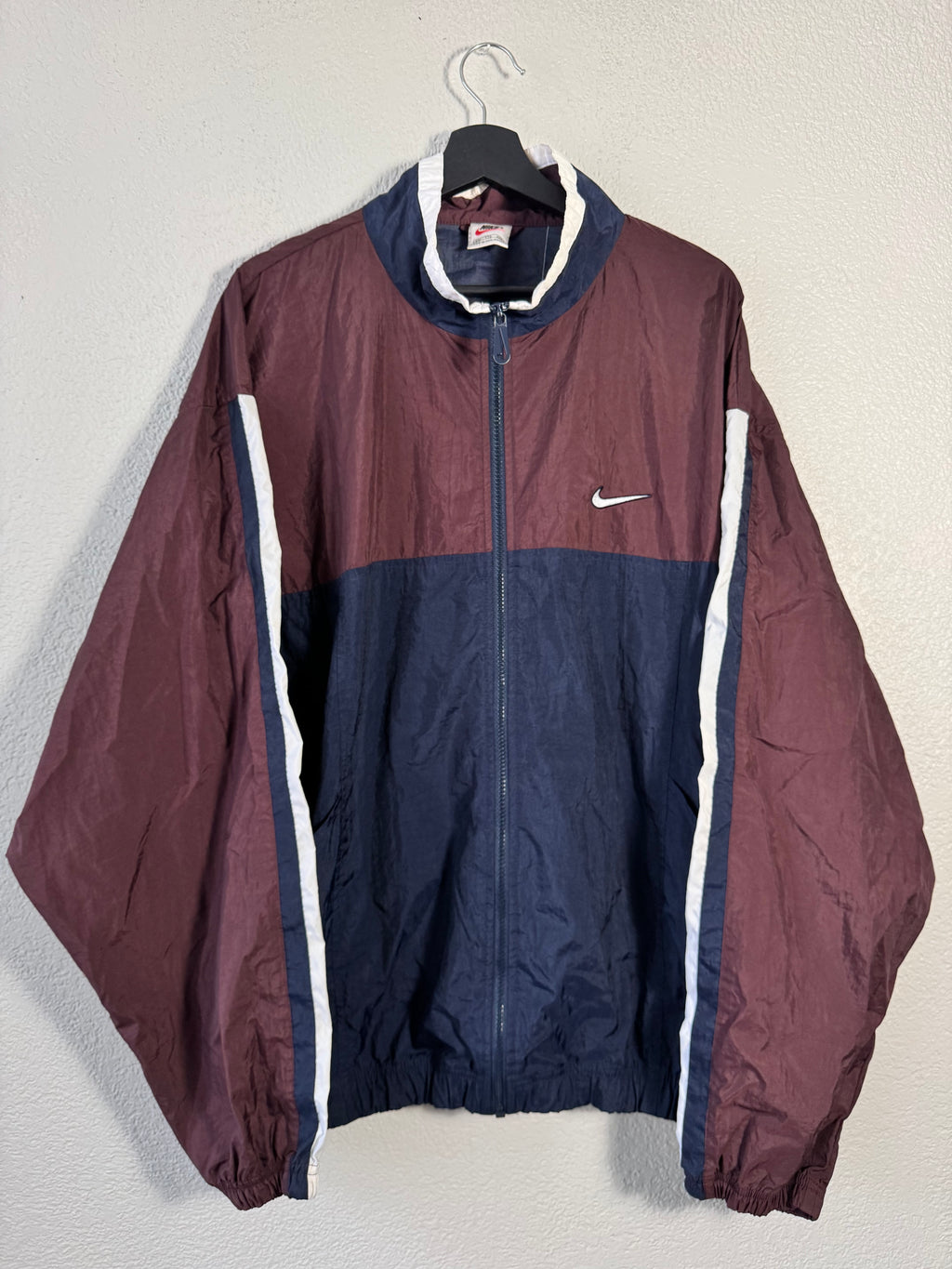 Nike 90s Burgundy/Navy Windbreaker