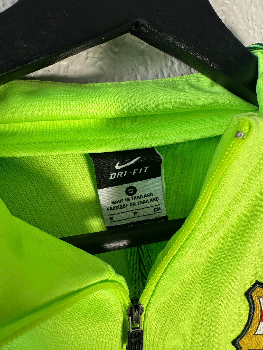 Barcelona Nike 2017 Track Jacket Size Small