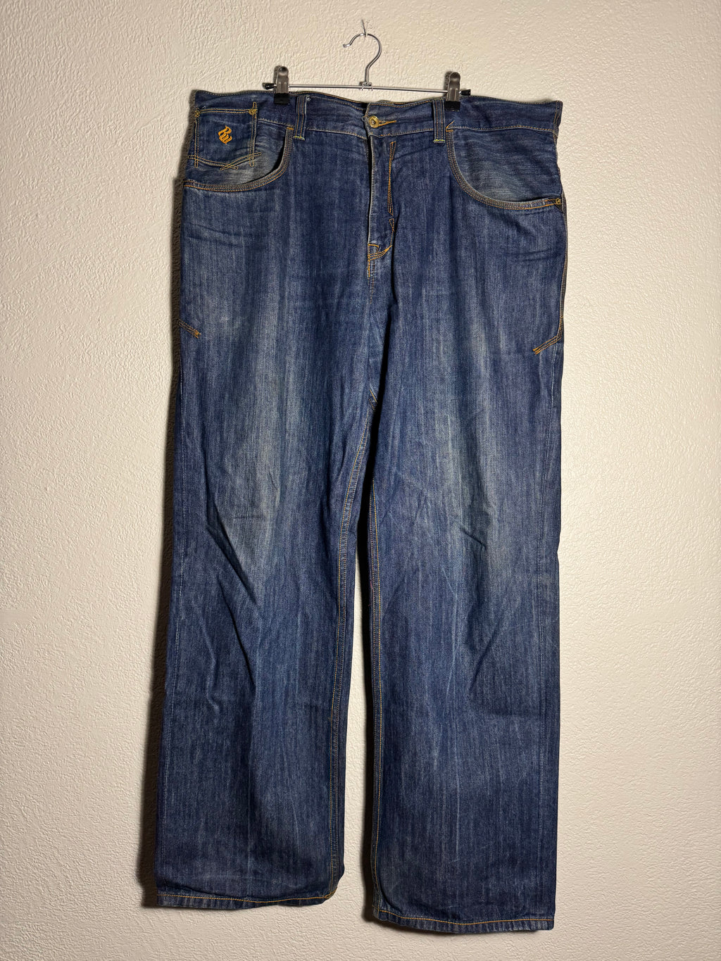 Y2K Baggy Rocawear Jeans Size 40