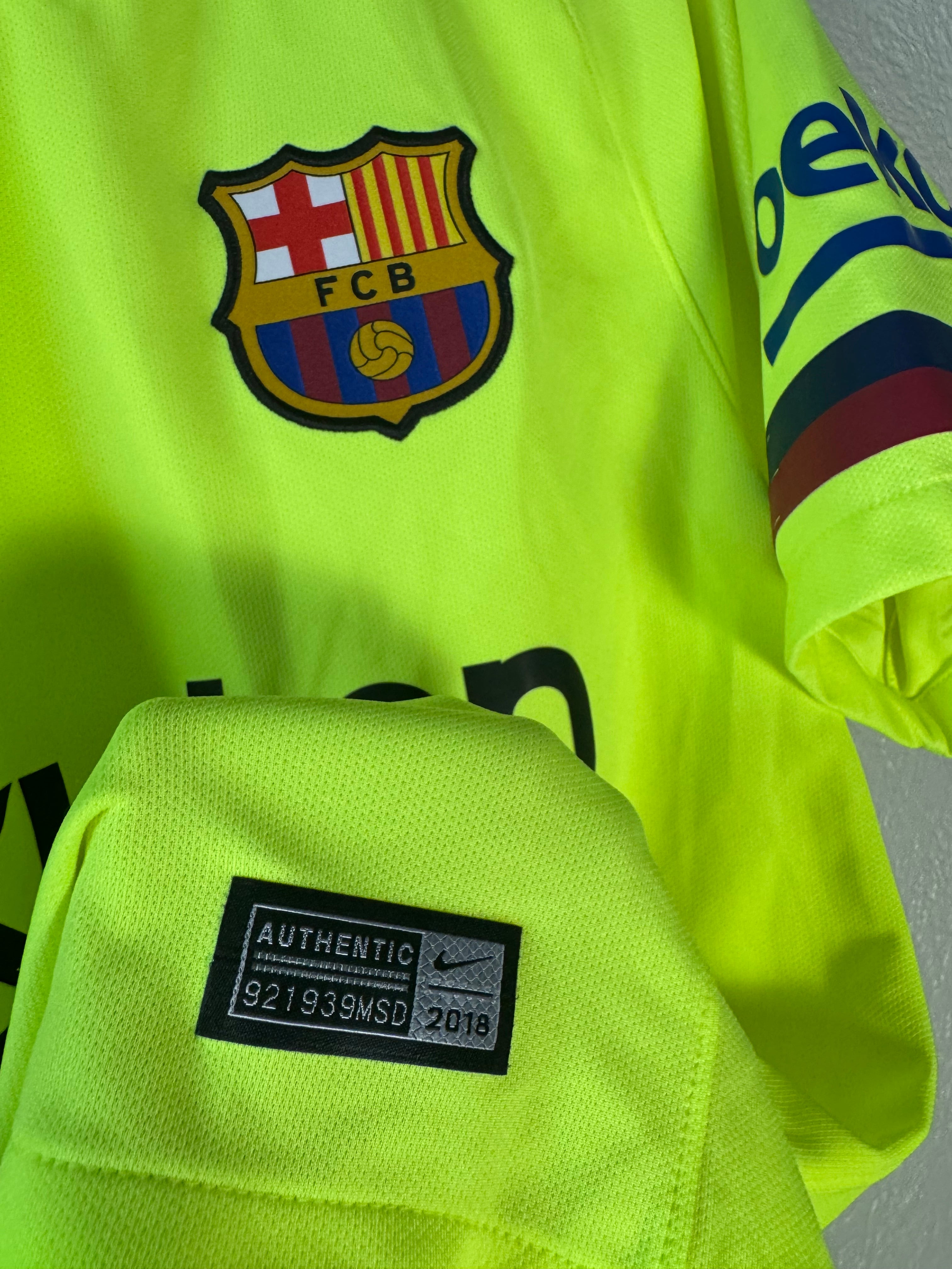 Nike Barcelona 2018/19 Away Soccer Jersey Size S