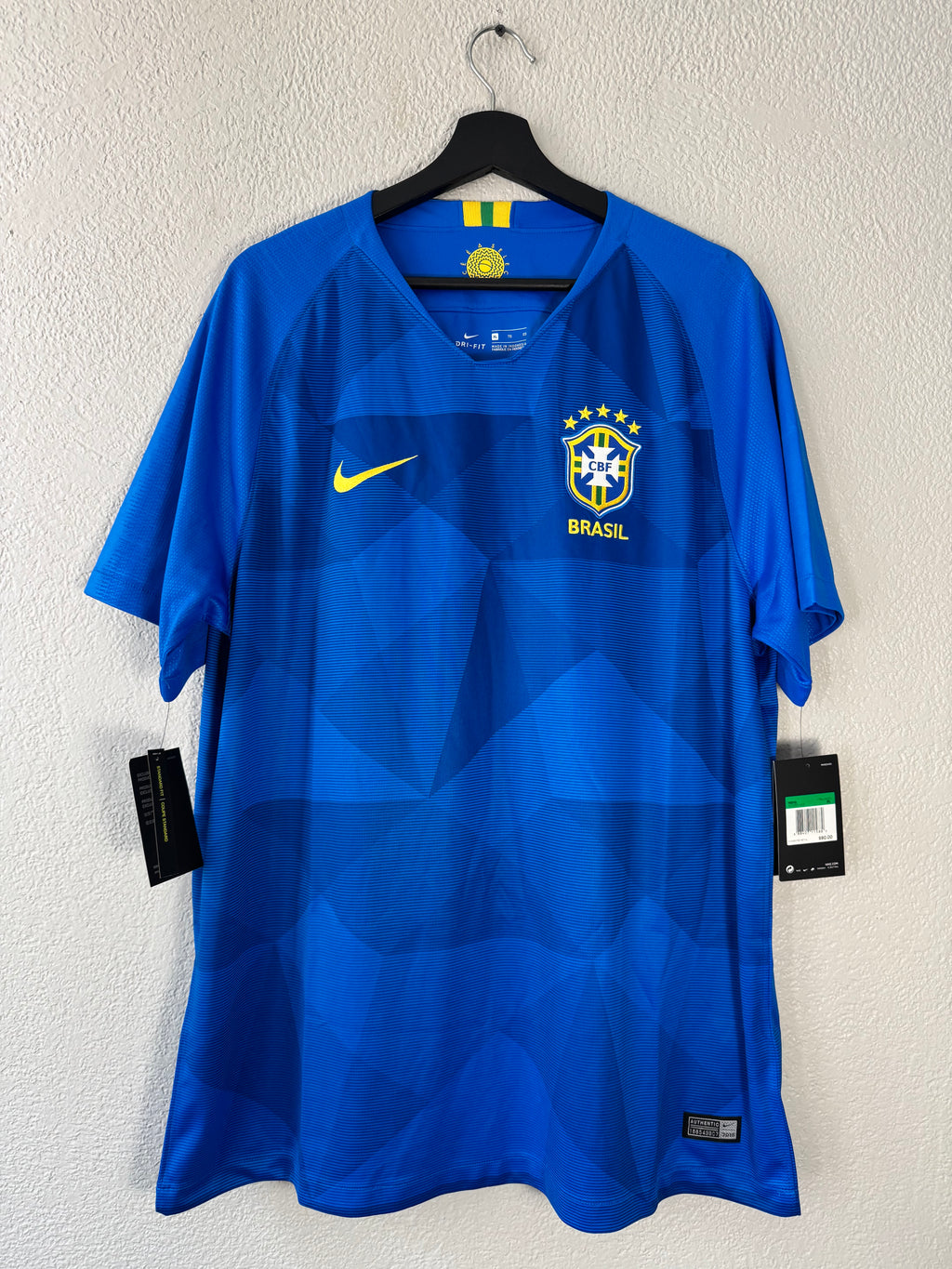 (NEW) Nike Brazil 2018/19 Away Soccer Jersey Size Large