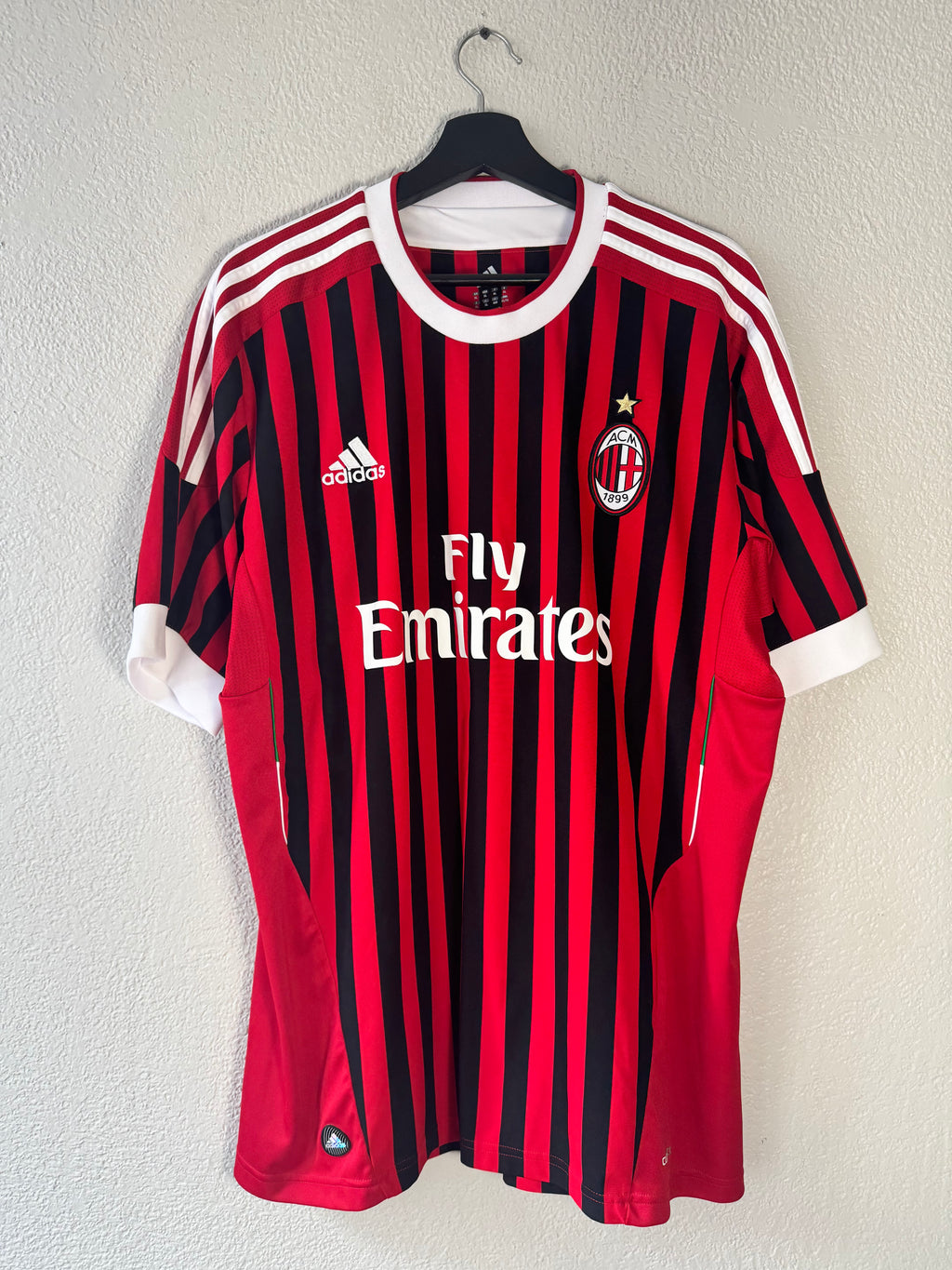 Adidas AC Milan 2011/12 Home Jersey Size XL