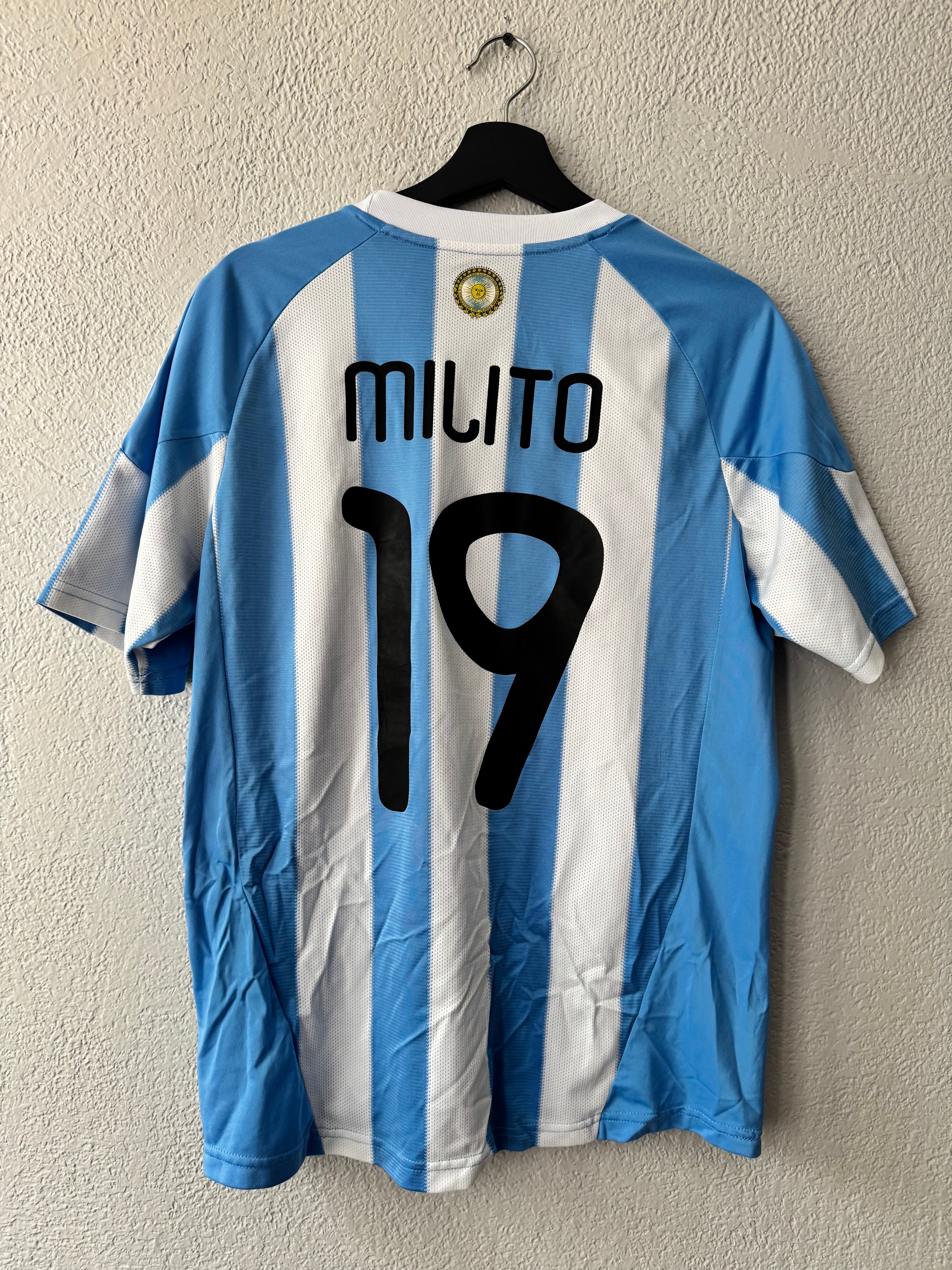Adidas 2010 Argentina Milito World Cup Jersey Size M