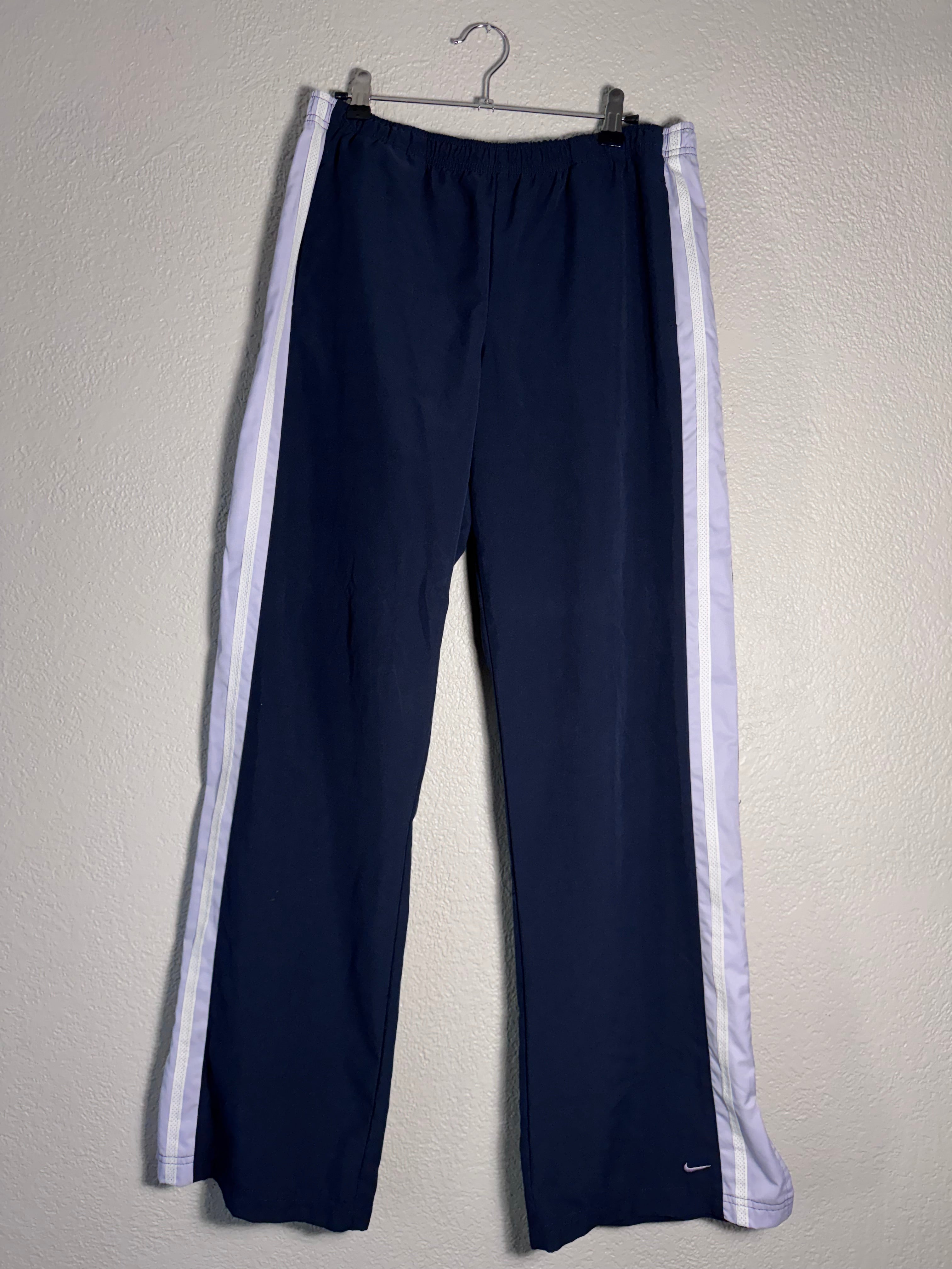 Nike Women Navy/Lavender Size M