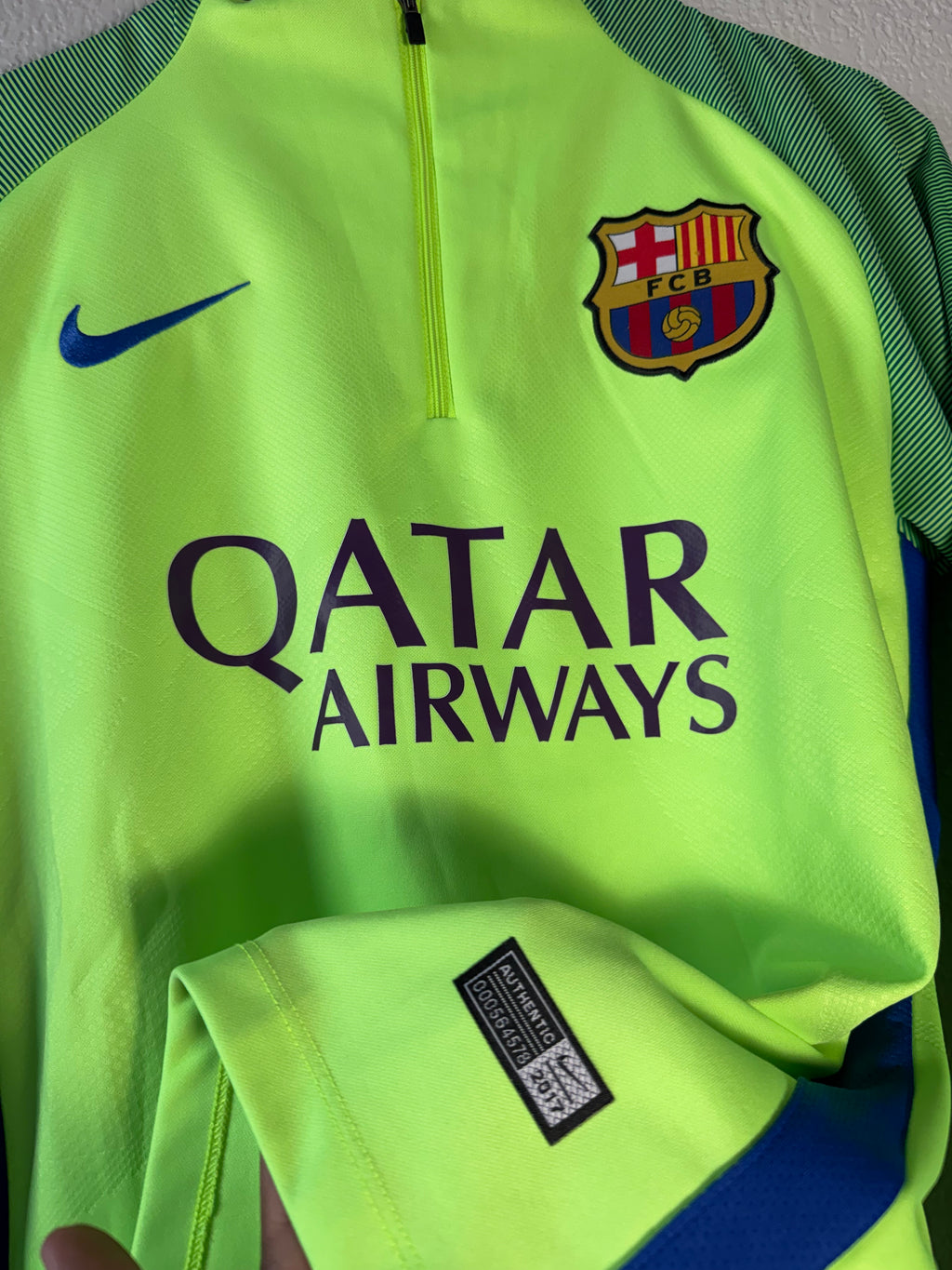 Barcelona Nike 2017 Track Jacket Size Small