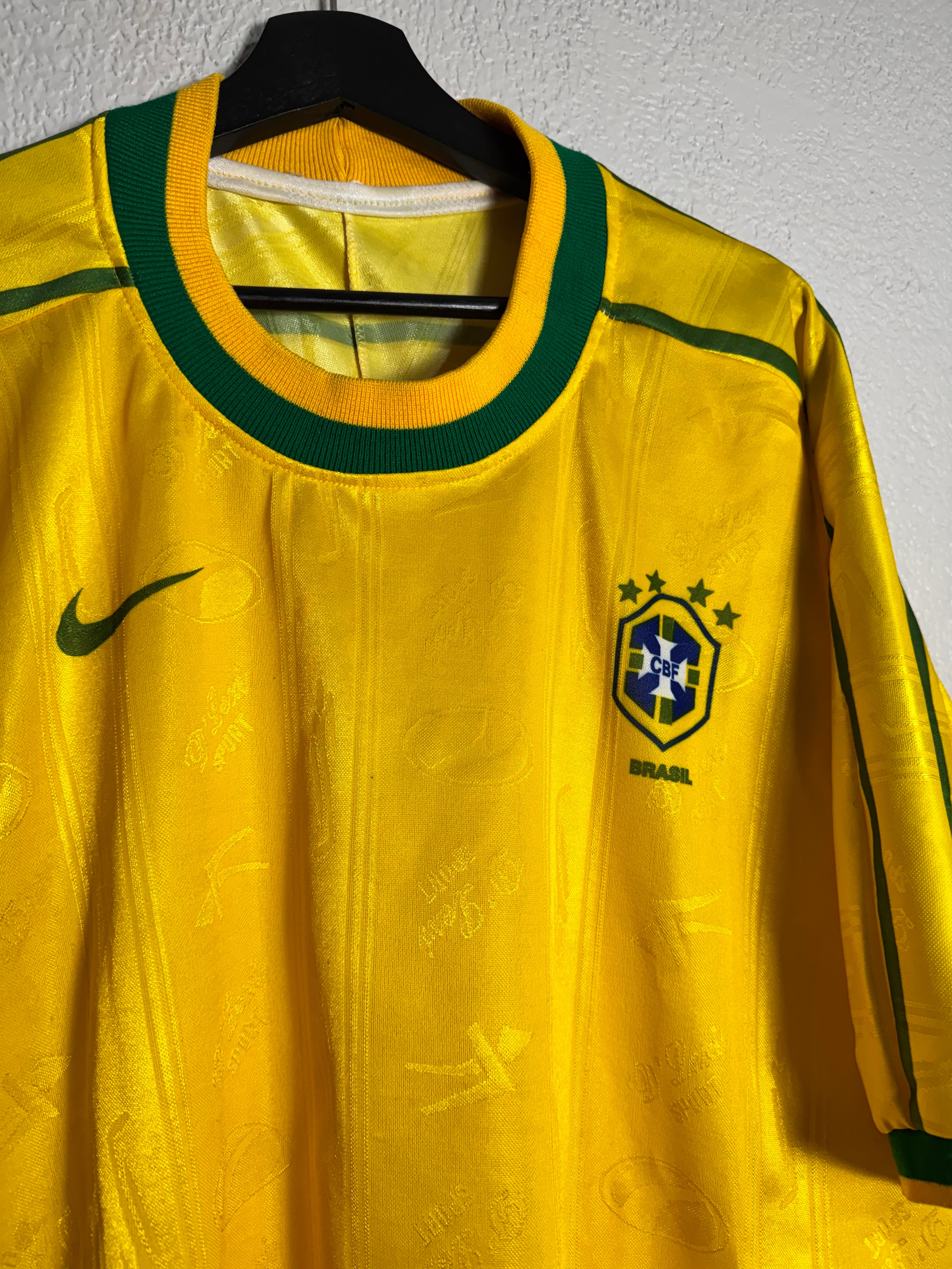 Vintage Mexican BOOT Brasil Jersey Size XL