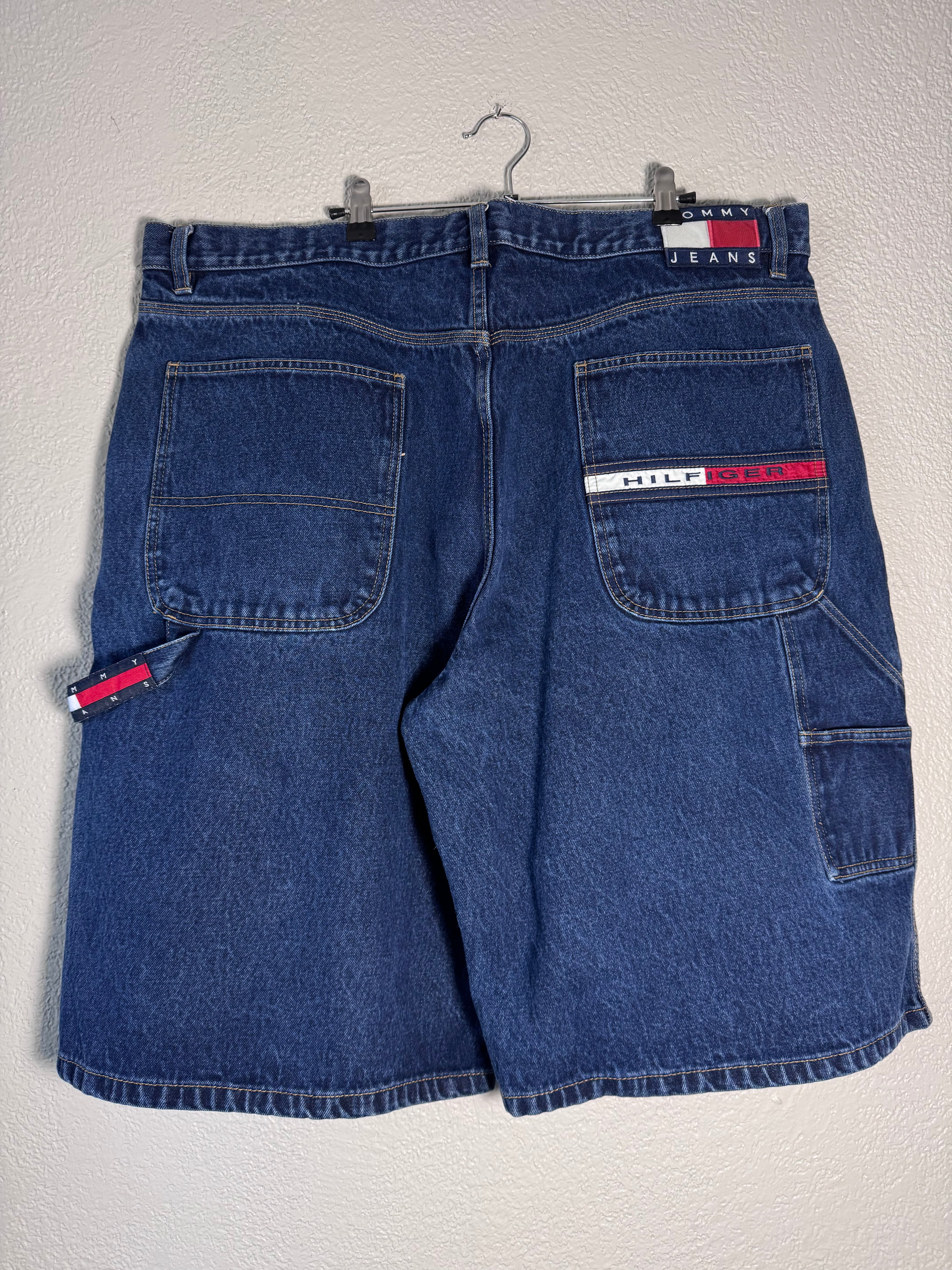 Vtg/Y2K Tommy Hilfiger Baggy Jean Shorts Size 42