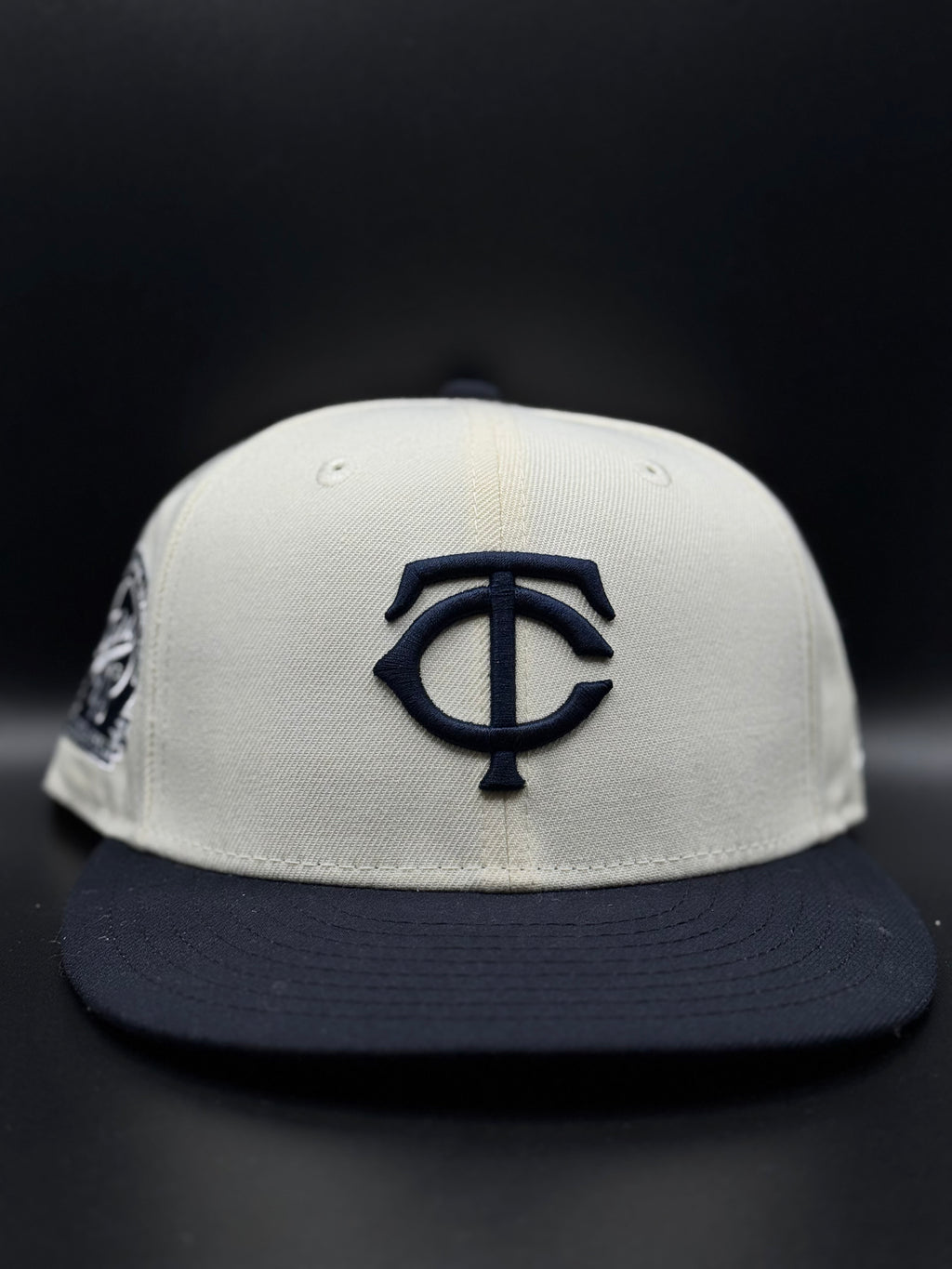 Twins Fitted 7 1/2