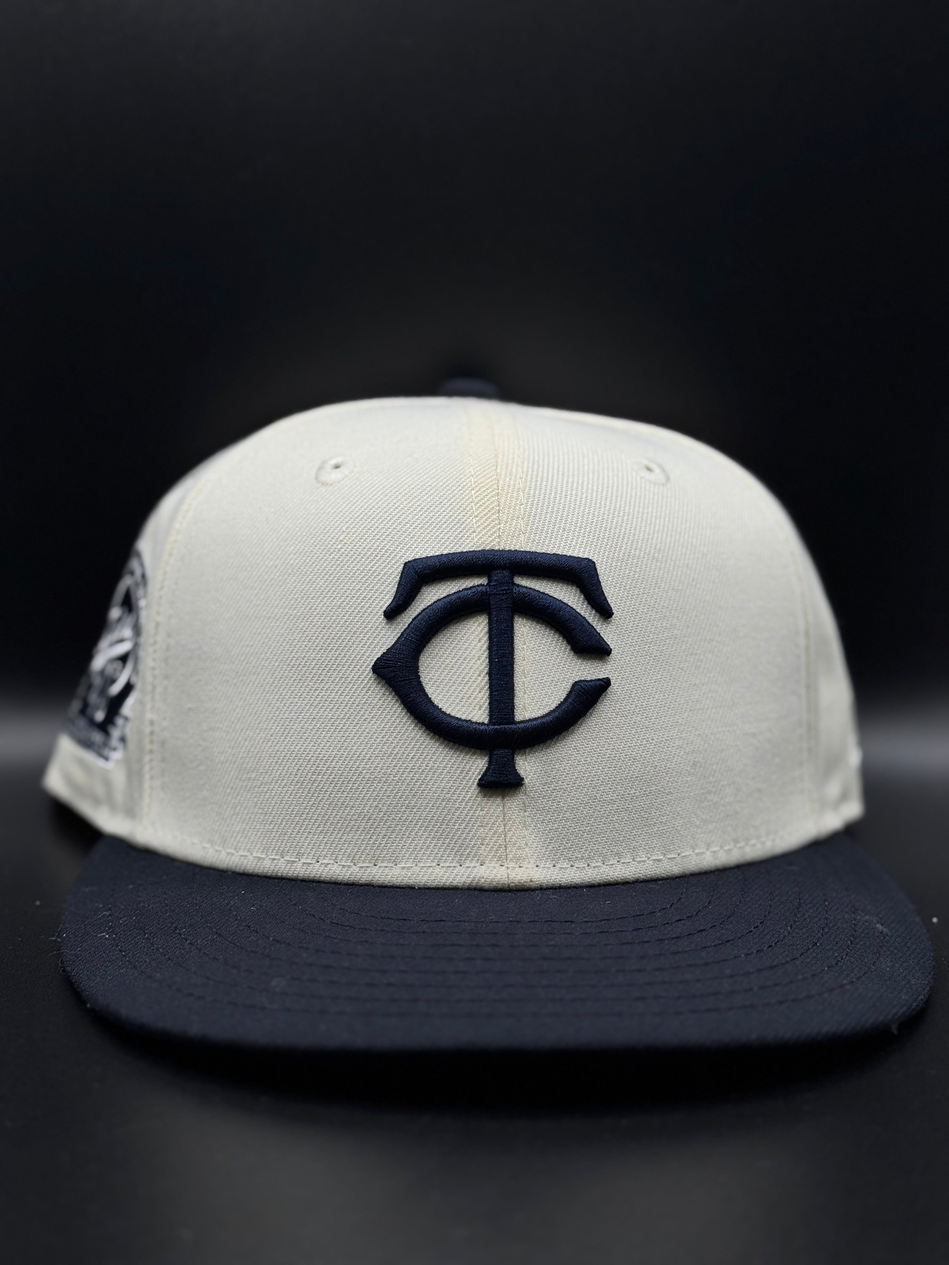 Twins Fitted 7 1/2