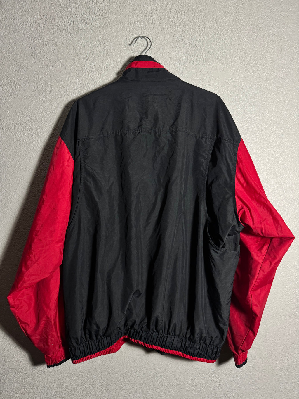 Vintage Chicago Bulls Windbreaker Jacket