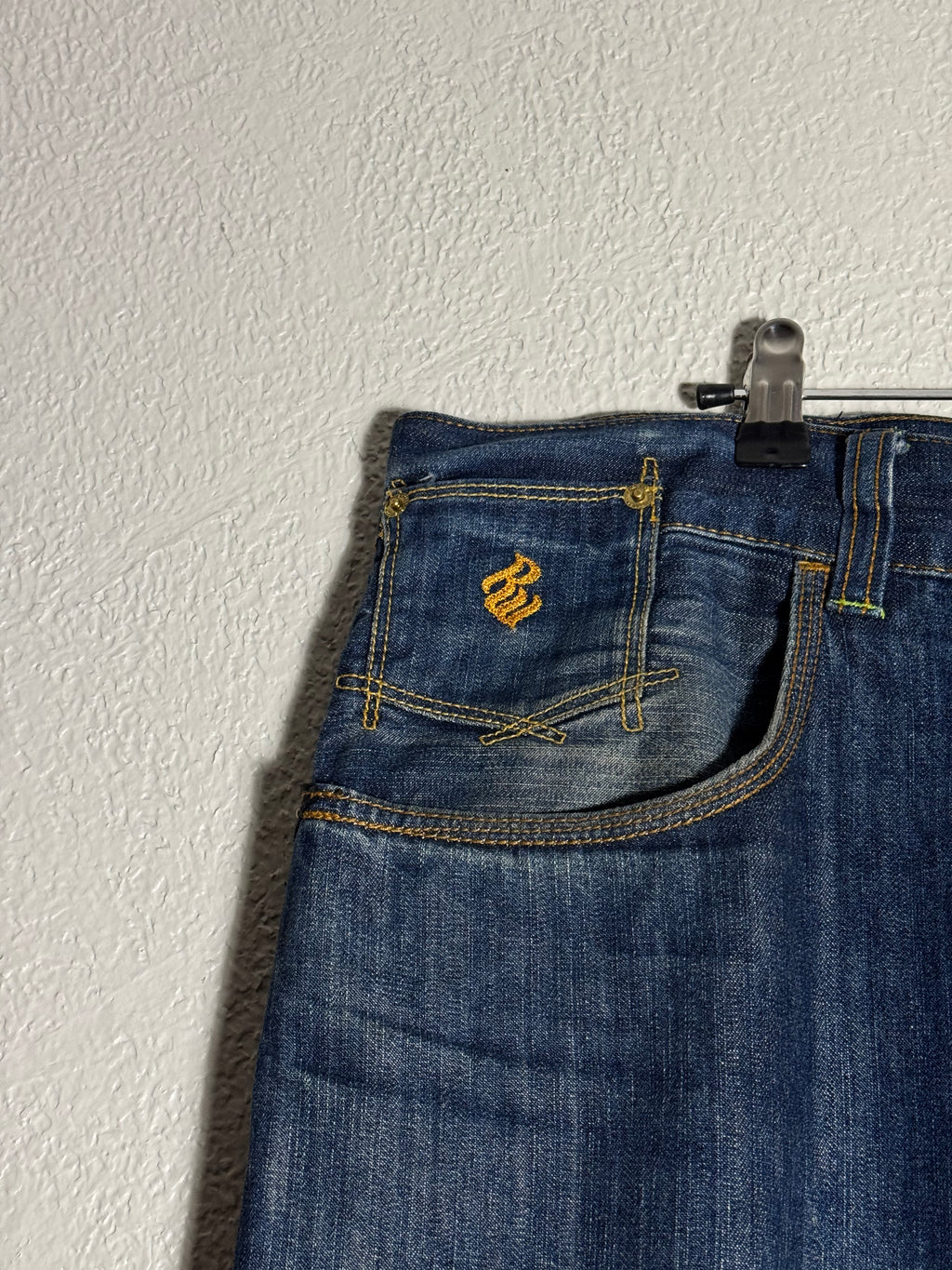 Y2K Baggy Rocawear Jeans Size 40