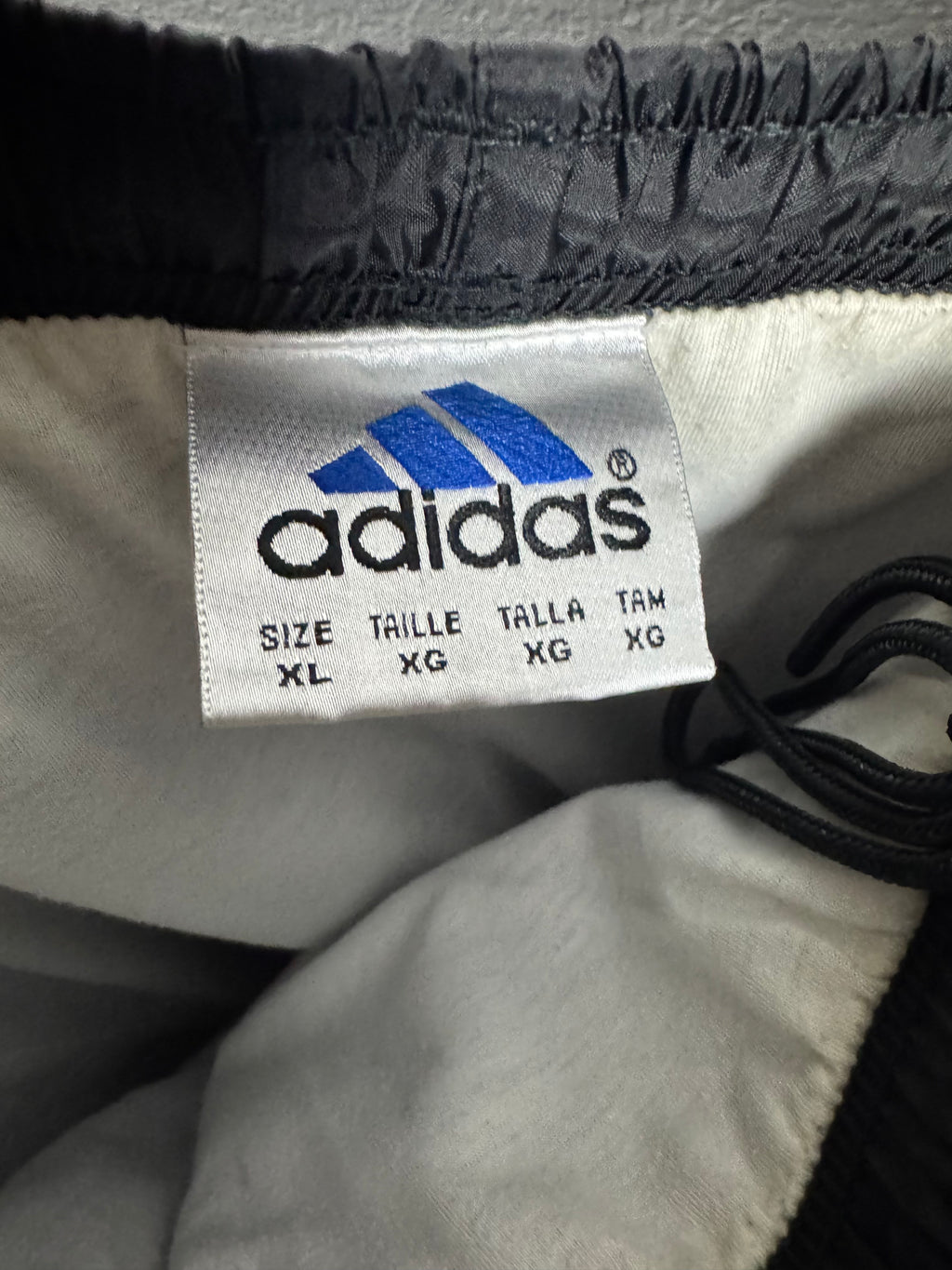 Vintage Y2K Adidas Black Lined Warm Up Track Pants Size XL