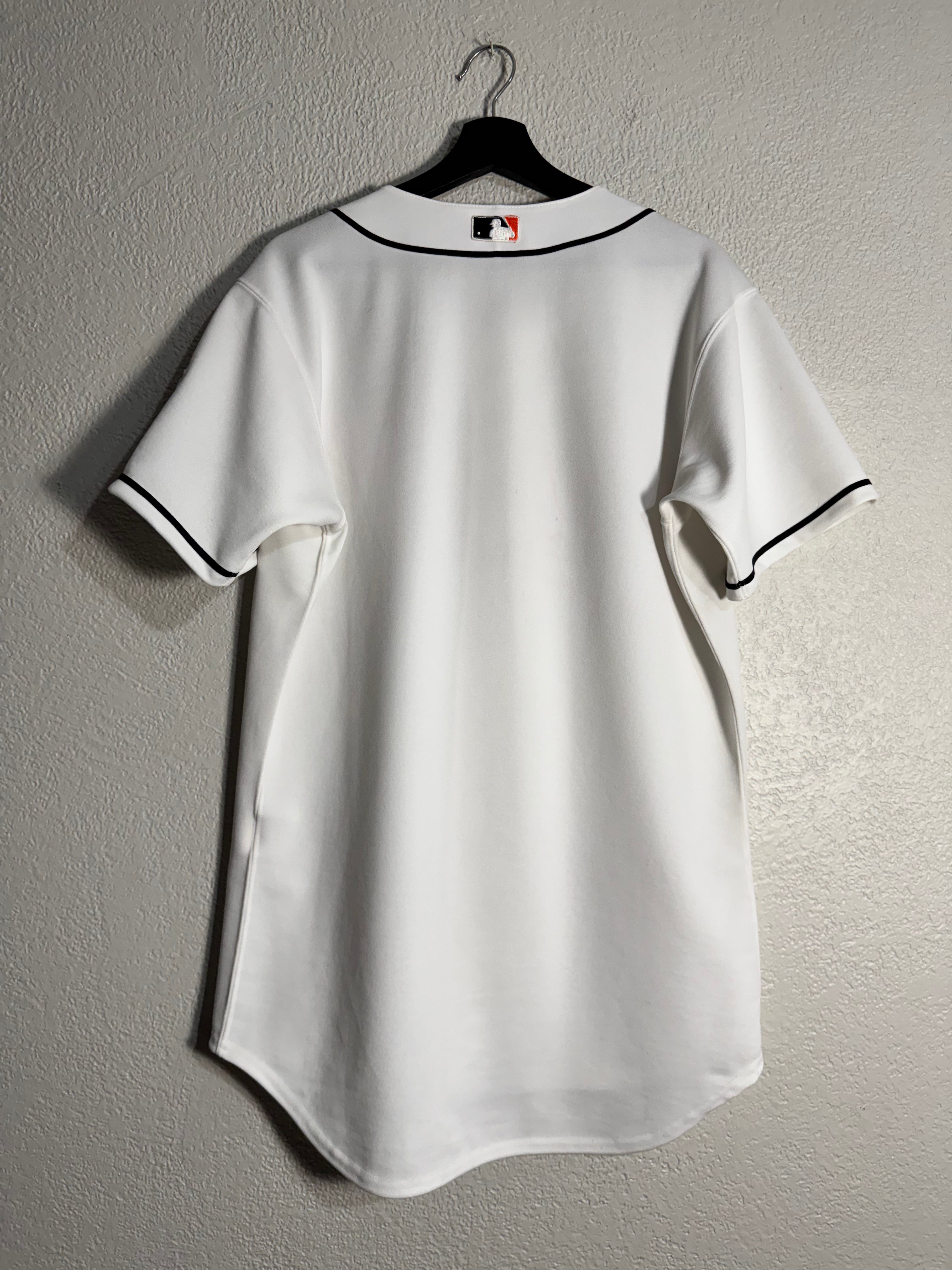 Vintage Majestic Baltimore Orioles Jersey Size M
