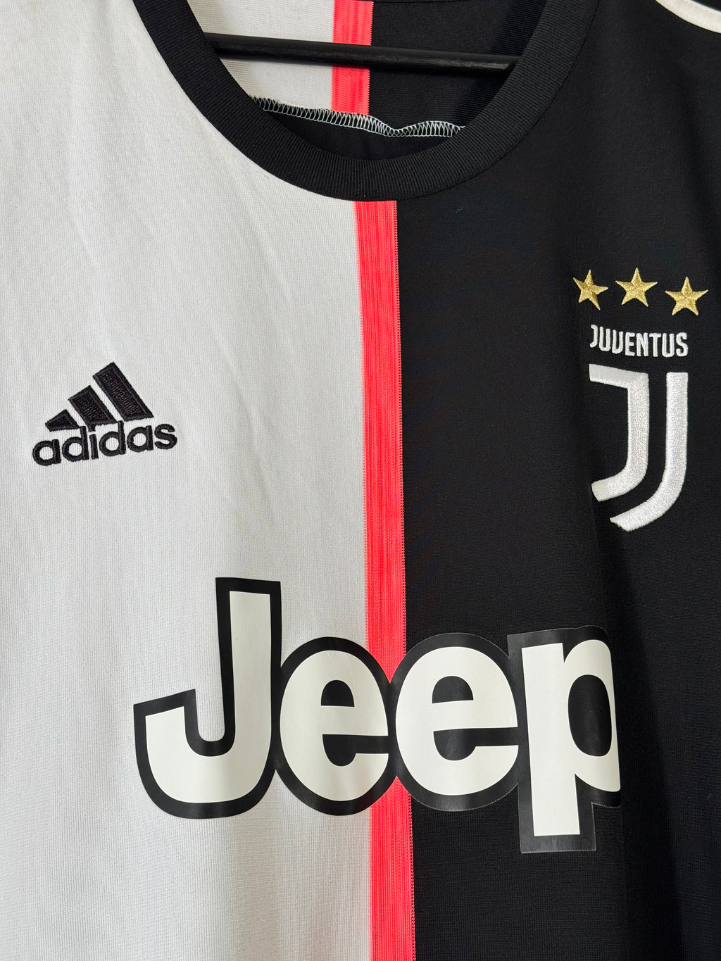 JUVENTUS ADIDAS MENS 2019/2020 #7 RONALDO HOME JERSEY SIZE L