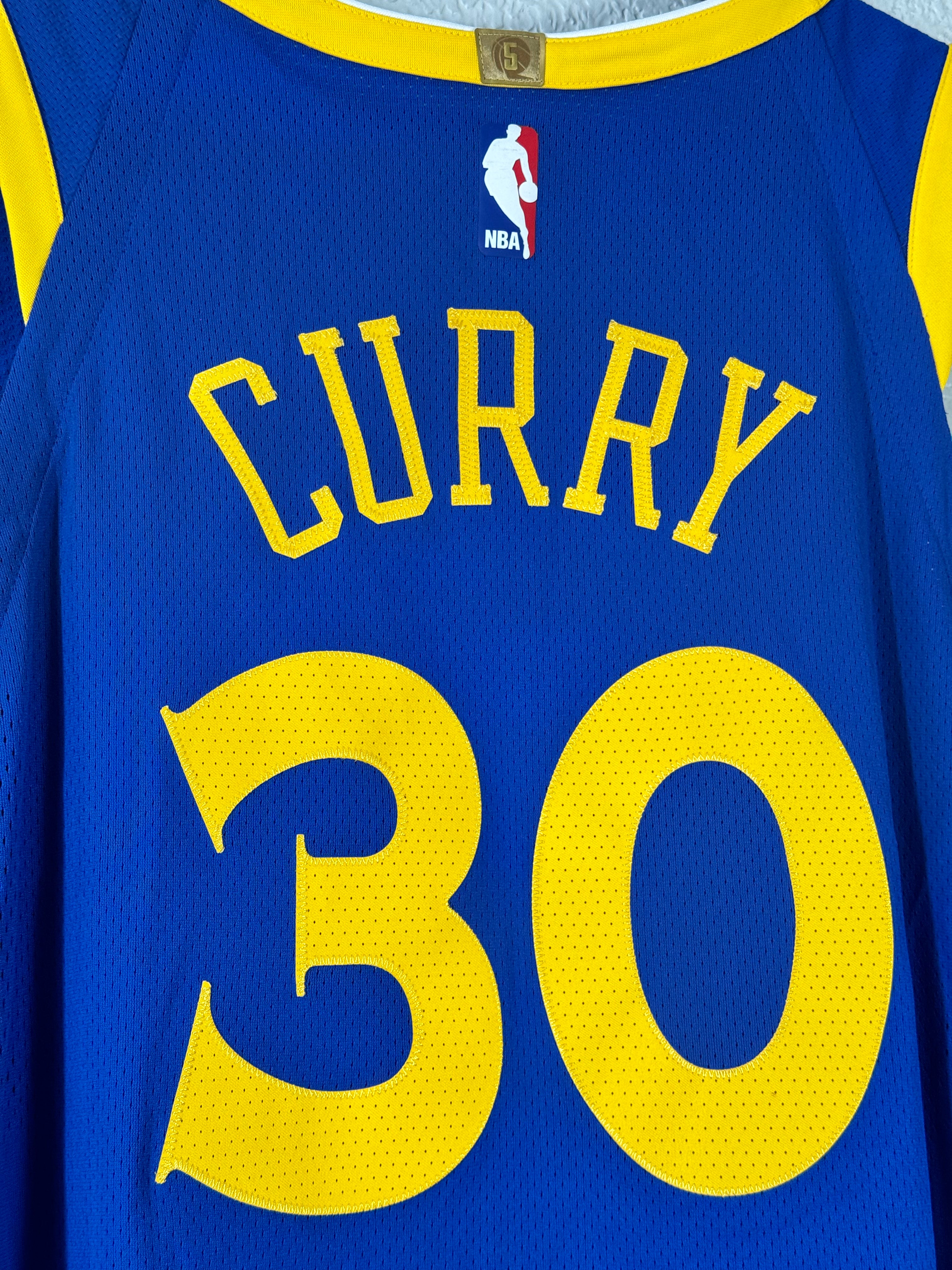 (NEW) Stephen Curry Nike Authentic Nba Jersey Aeroswift size Large (48)Golden State