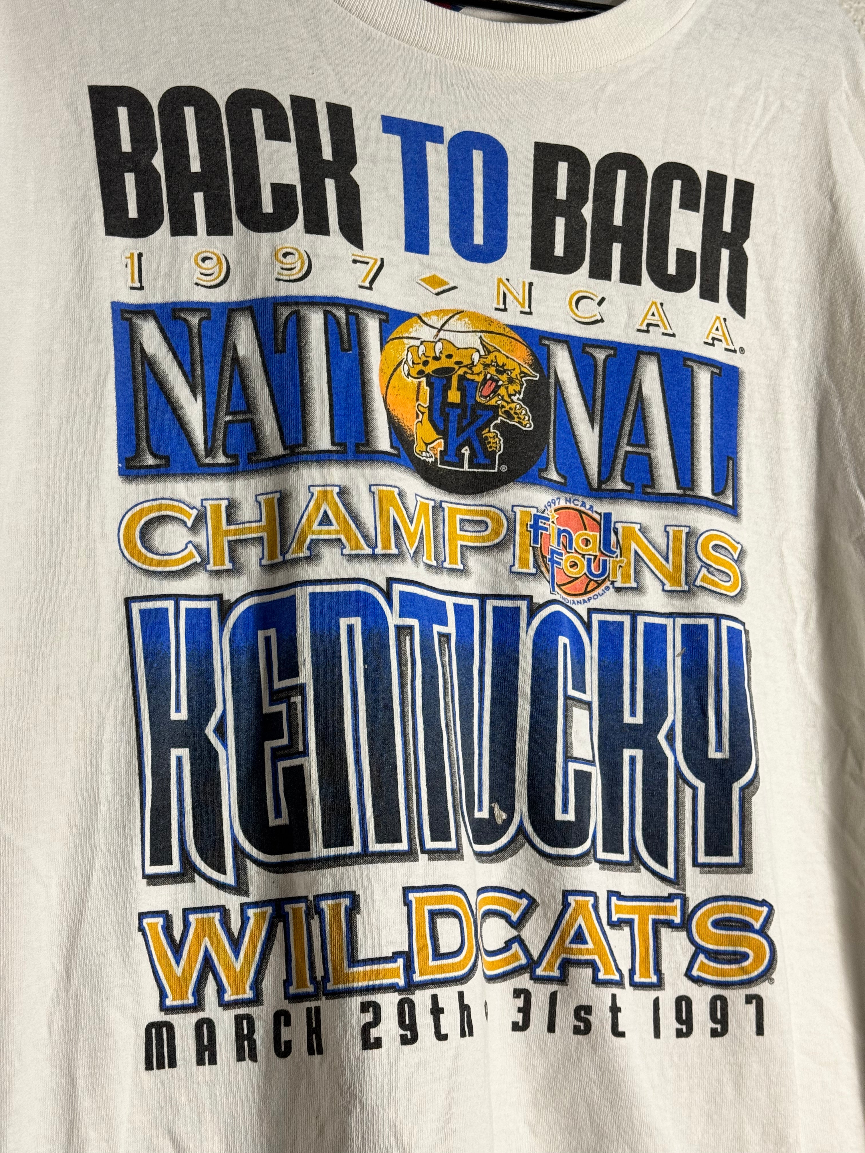 Vintage 1997 Kentucky Wildcats Single-Stitch Shirt Size XL