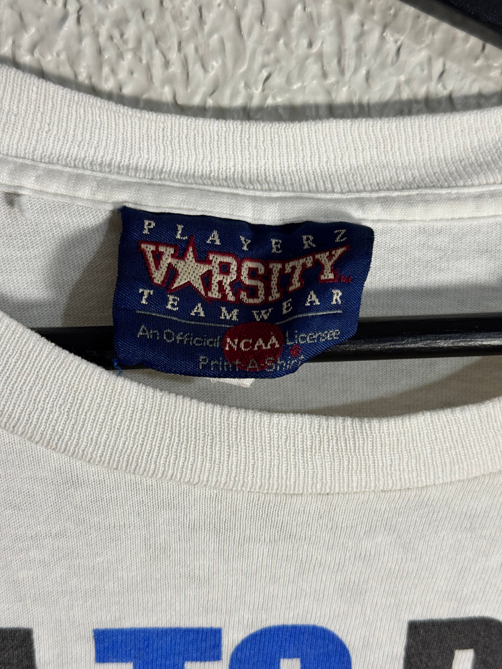 Vintage 1997 Kentucky Wildcats Single-Stitch Shirt Size XL