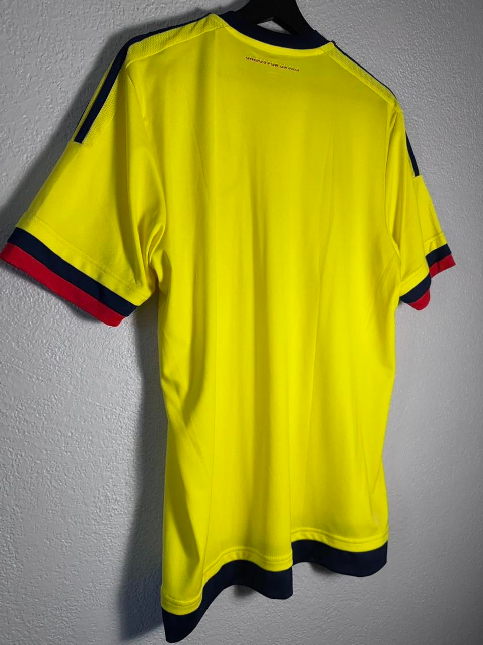 Adidas Colombia 2014 Jersey Size Large