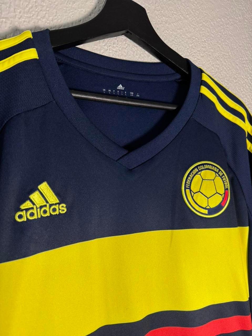 Adidas Colombia 2015 Jersey Size Large