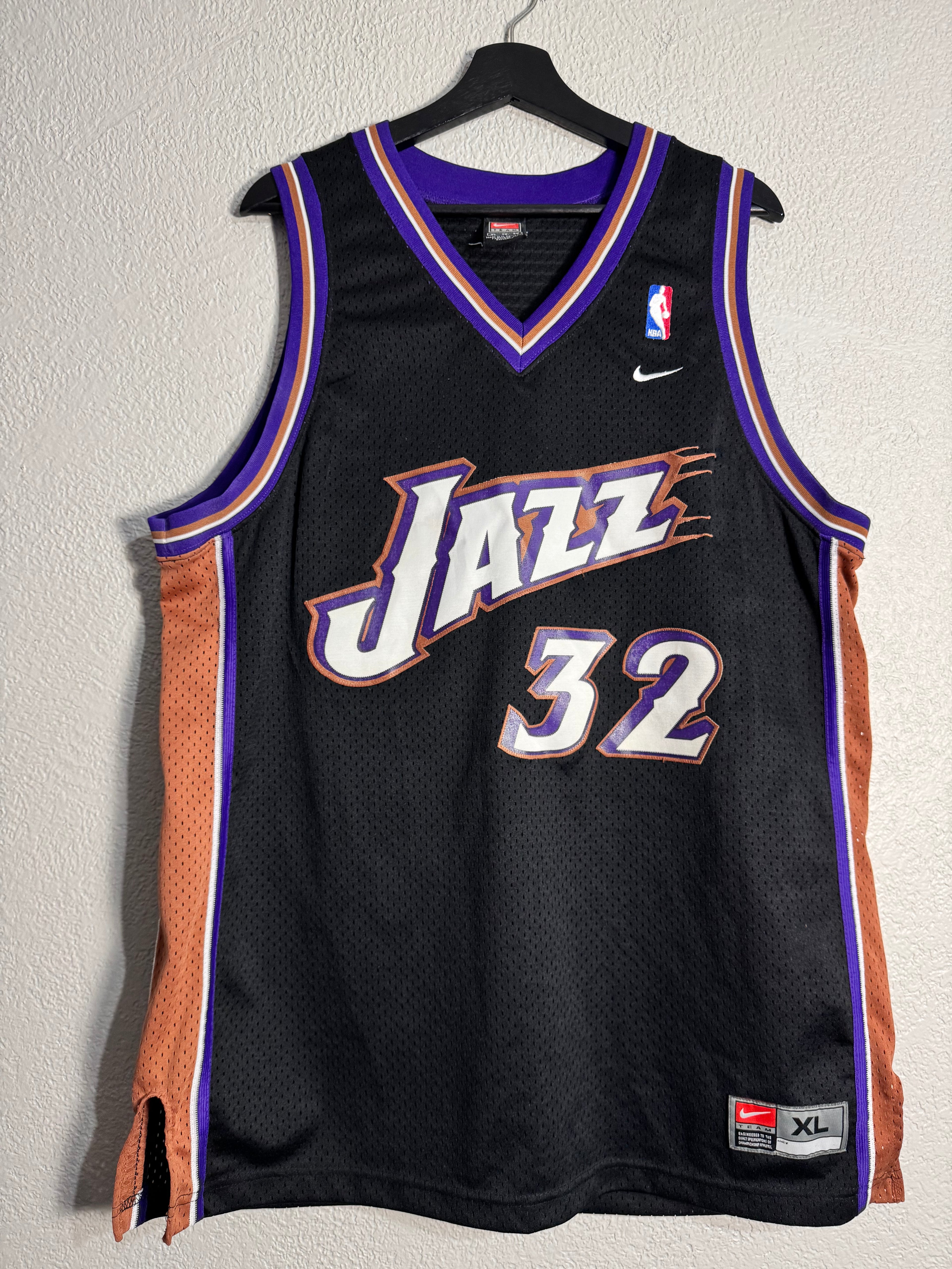 Nike Authentic Swingman Utah Jazz  Karl Malone Jersey Size XL