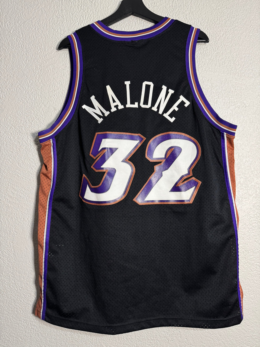 Nike Authentic Swingman Utah Jazz  Karl Malone Jersey Size XL