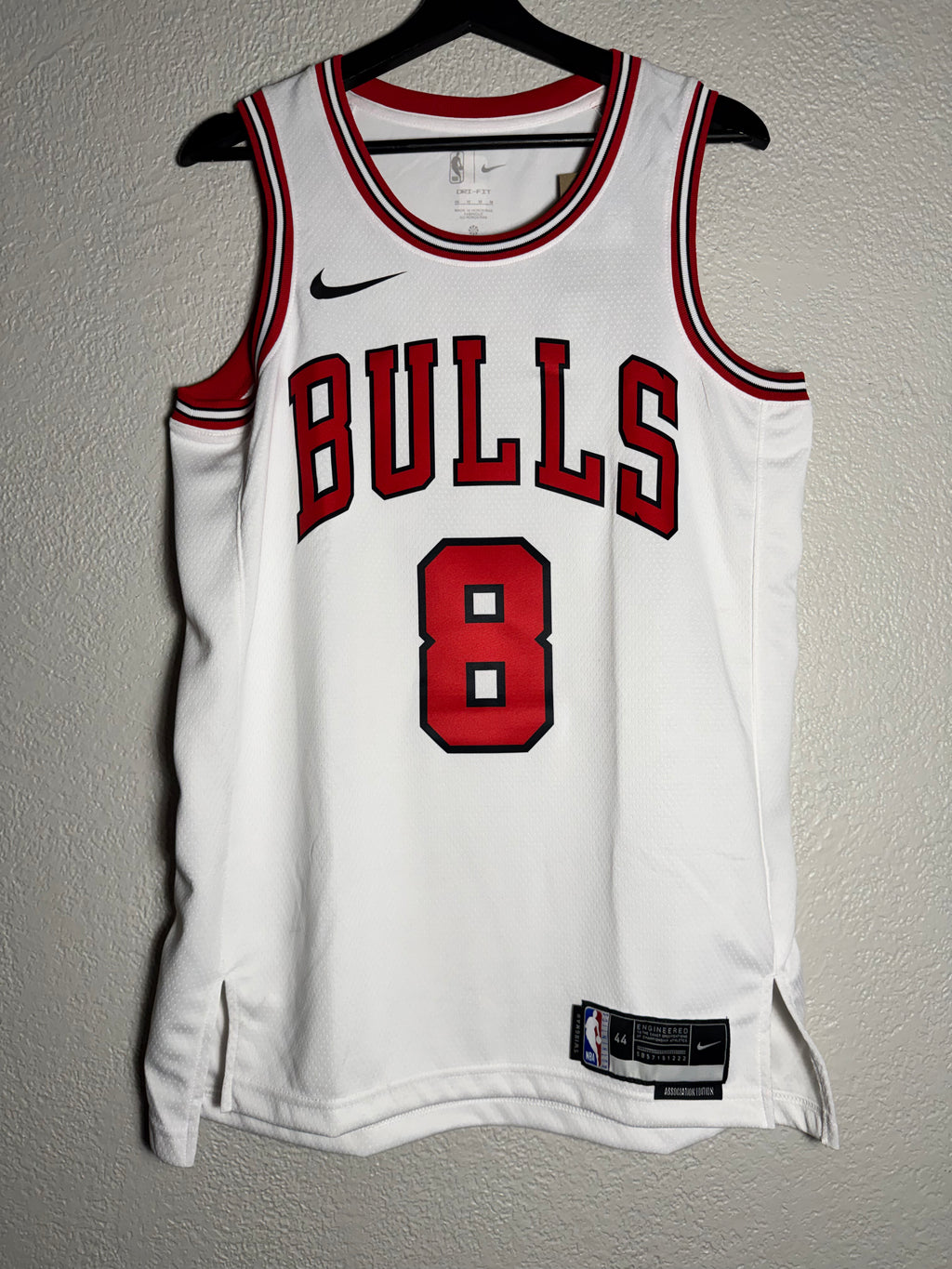 (NEW) Nike Chicago Bulls Lavine Jersey Size M