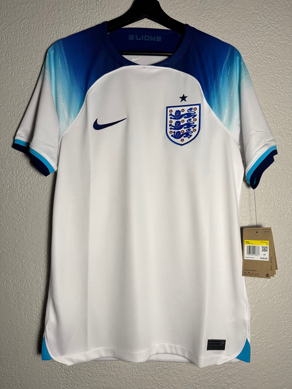 (NEW) Nike England 2022/23 Home Soccer Jersey Size Small