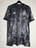 GERMANY NATIONAL TEAM 2019/2020 TRAINING FOOTBALL SHIRT ADIDAS SIZE Large