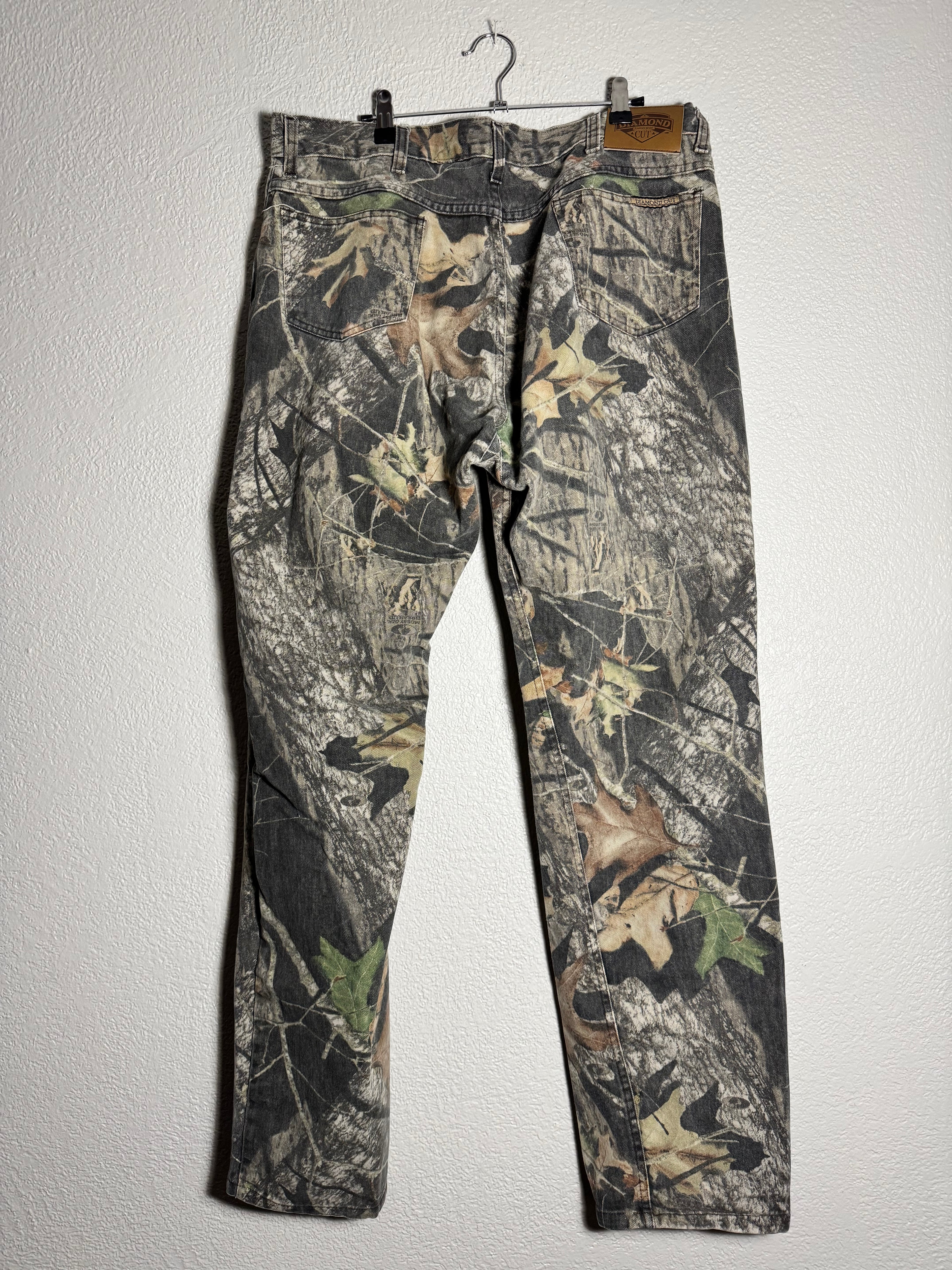 Diamond Cut Apparel Camouflage Pants Size 38x34
