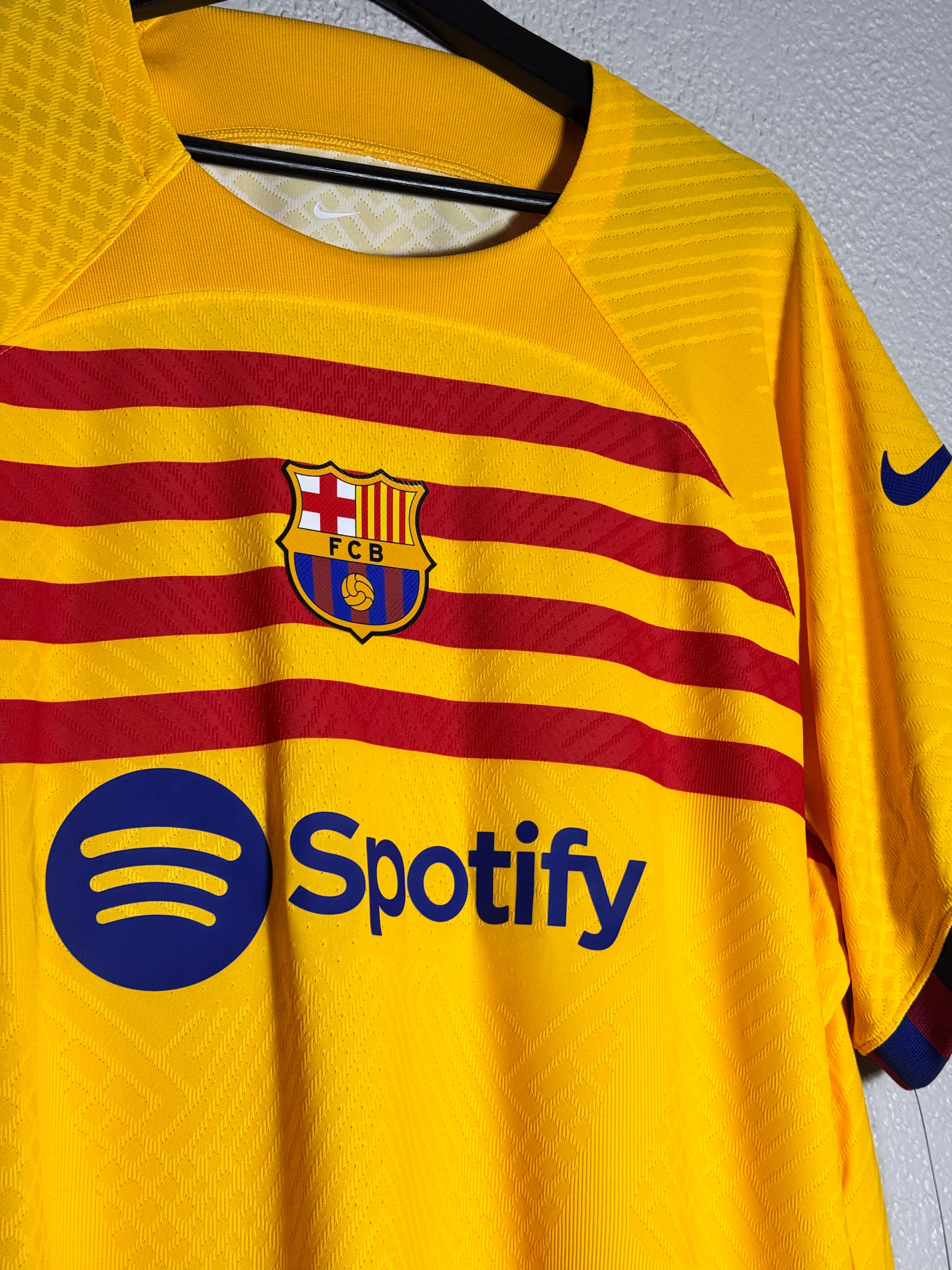 (NEW) Nike Barcelona 2023/24 Fourth Jersey Size XL (Player version