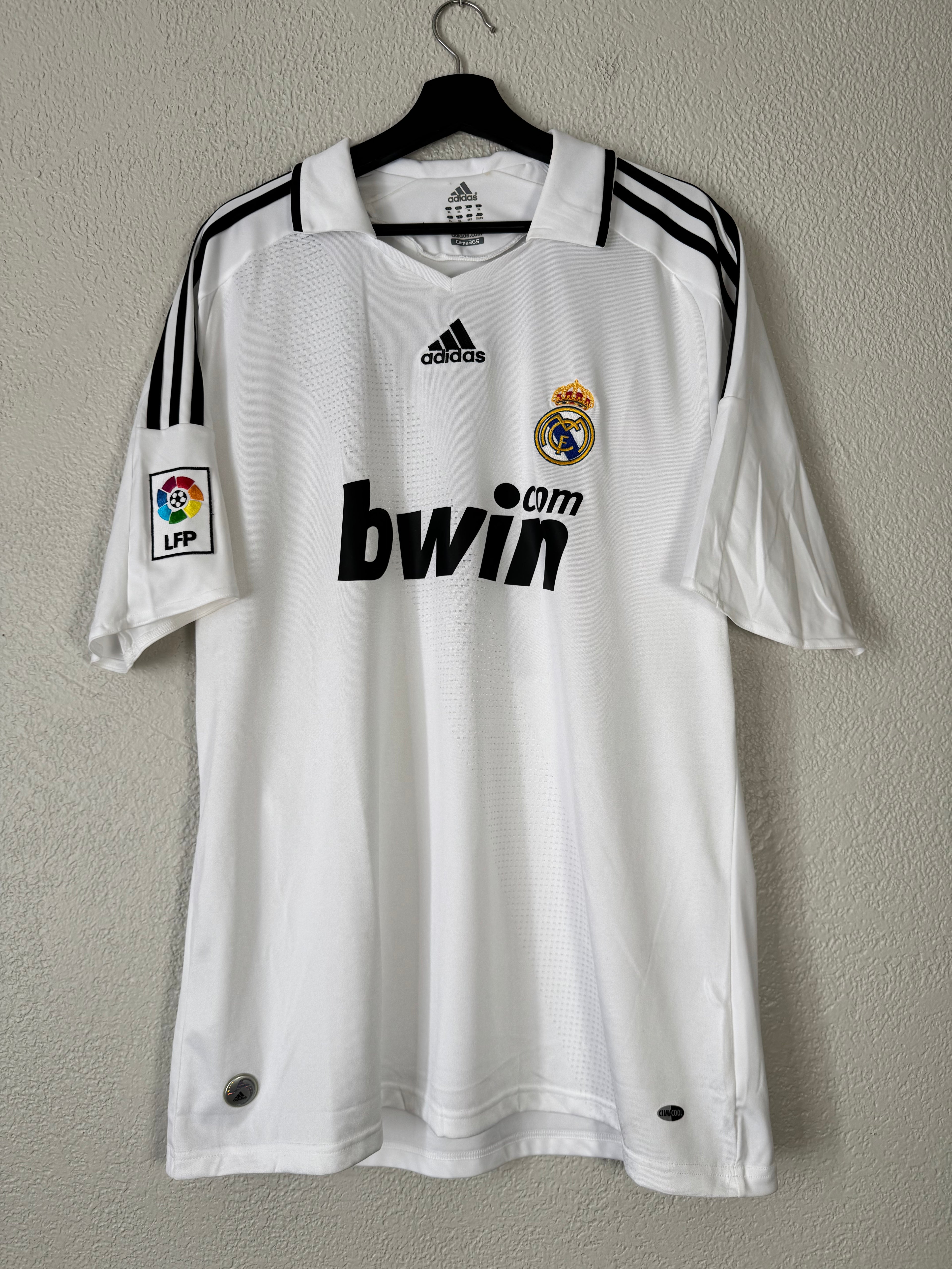 Real Madrid Adidas 2009/10 CR7 Jersey Size XL