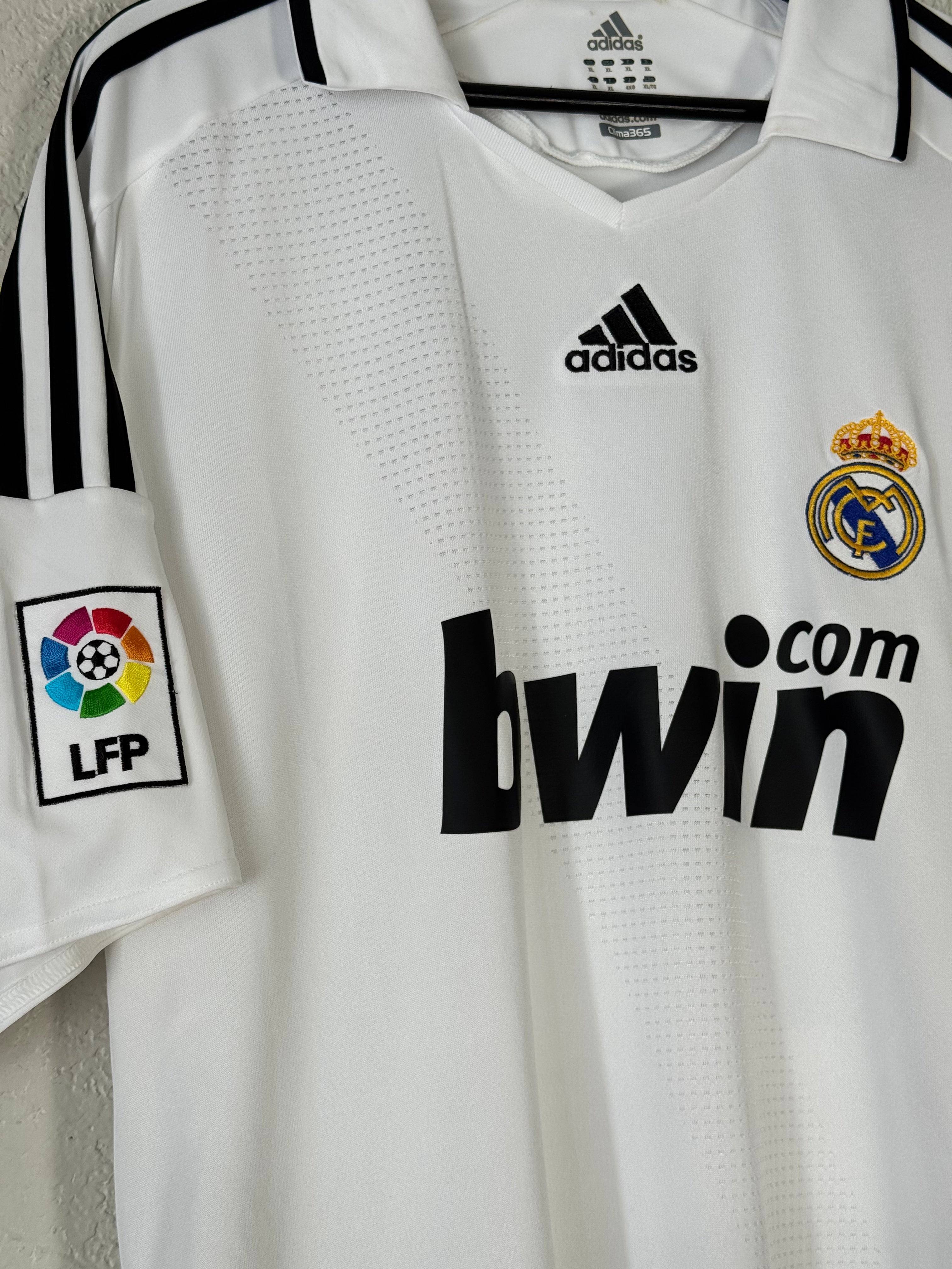 Real Madrid Adidas 2009/10 CR7 Jersey Size XL