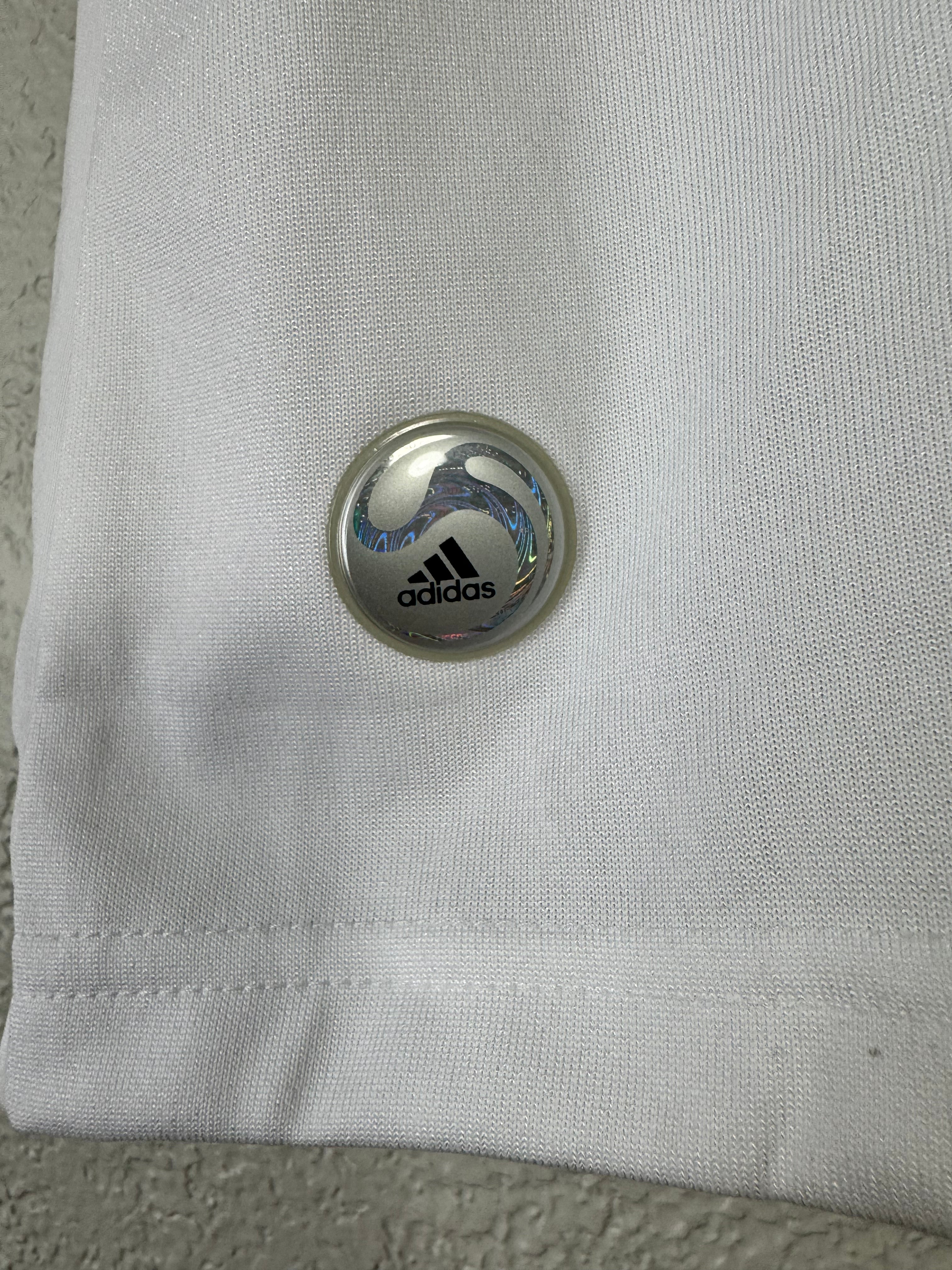 Real Madrid Adidas 2009/10 CR7 Jersey Size XL