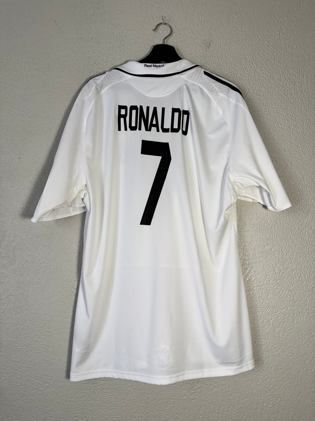 Real Madrid Adidas 2009/10 CR7 Jersey Size XL